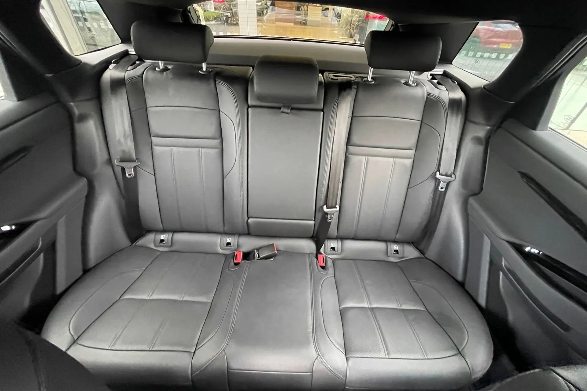 LAND ROVER RANGE ROVER EVOQUE thumbnail image number 11