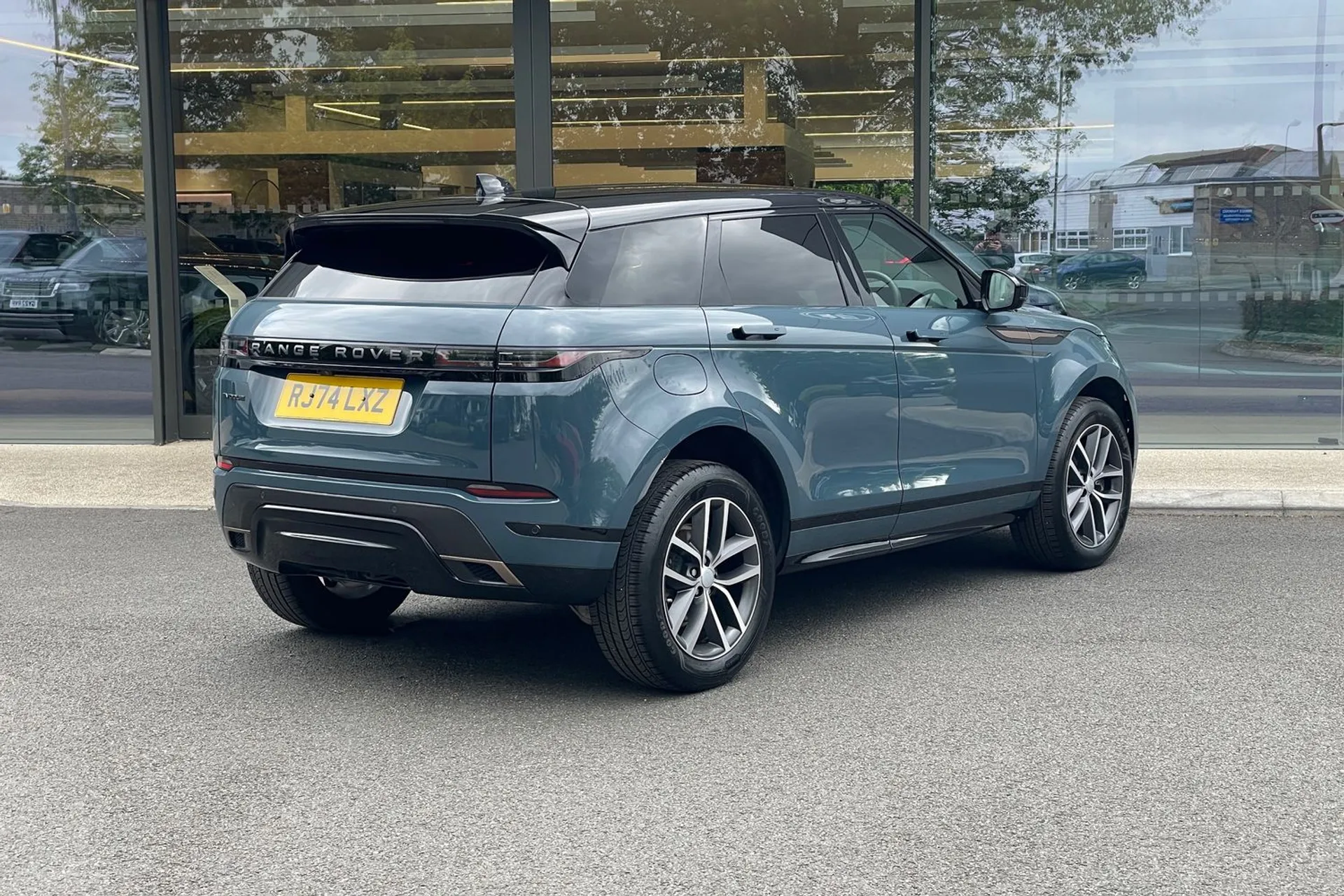 LAND ROVER RANGE ROVER EVOQUE thumbnail image number 7