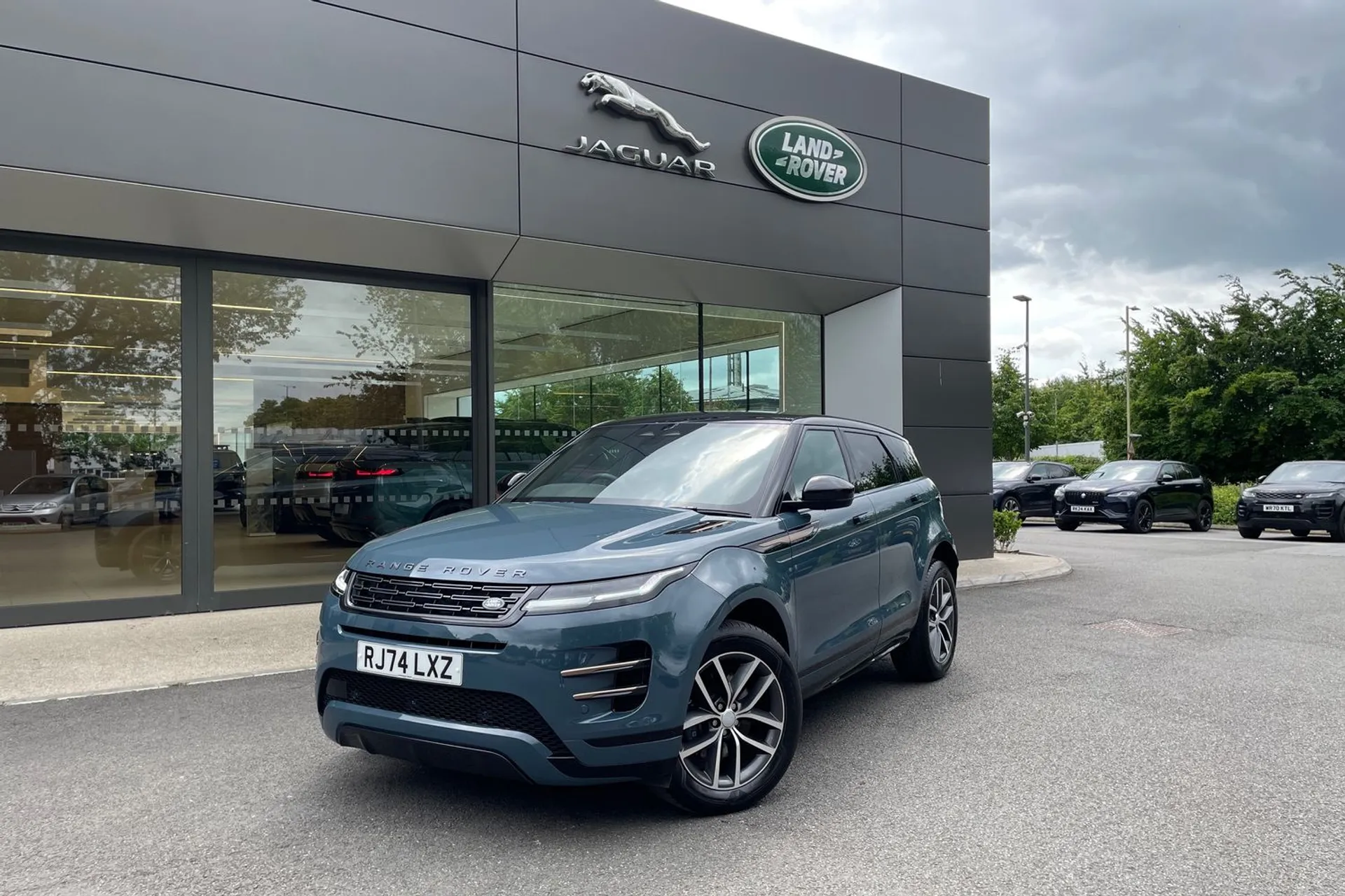 LAND ROVER RANGE ROVER EVOQUE thumbnail image number 27
