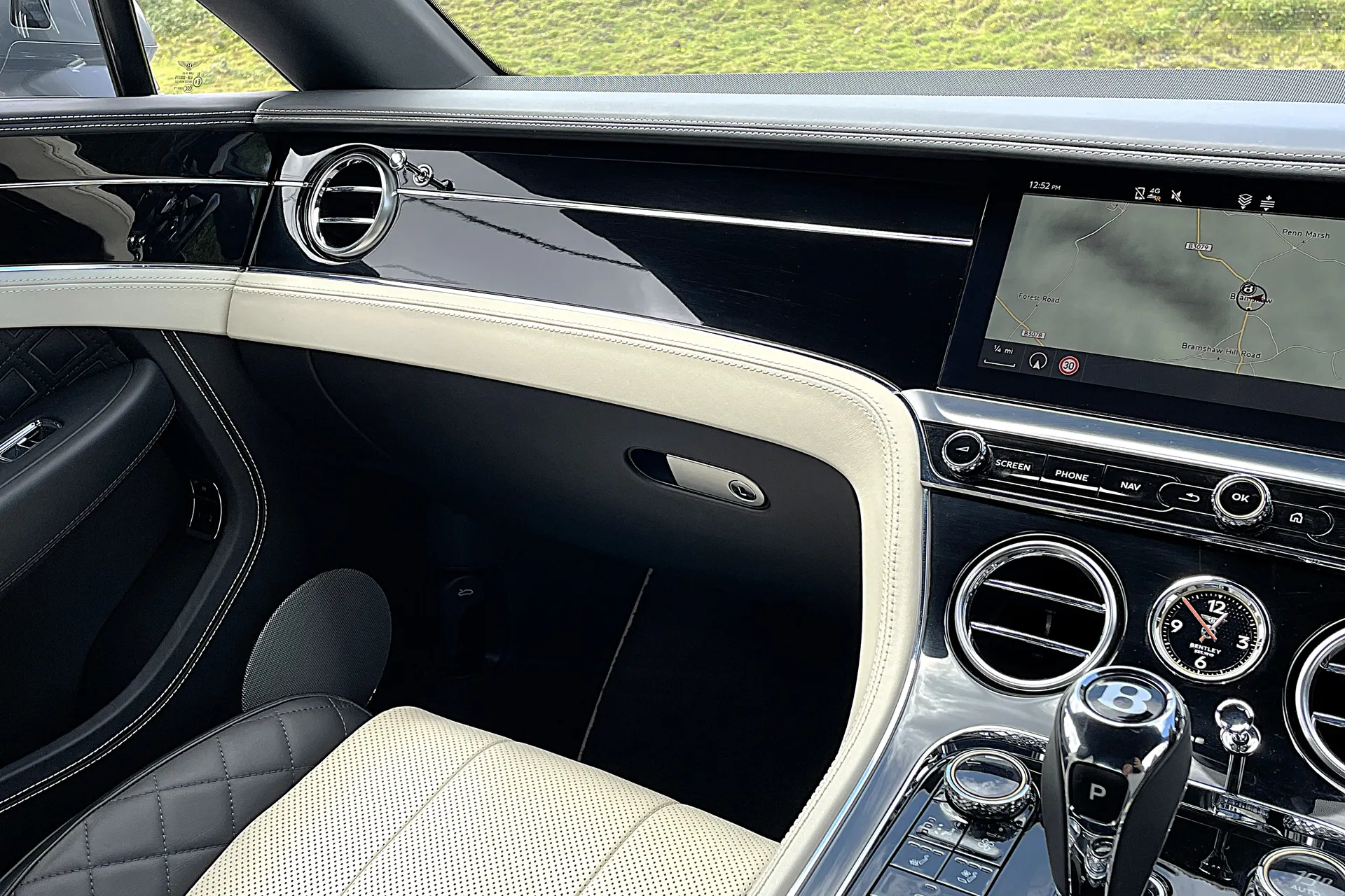 Bentley CONTINENTAL GT thumbnail image number 56