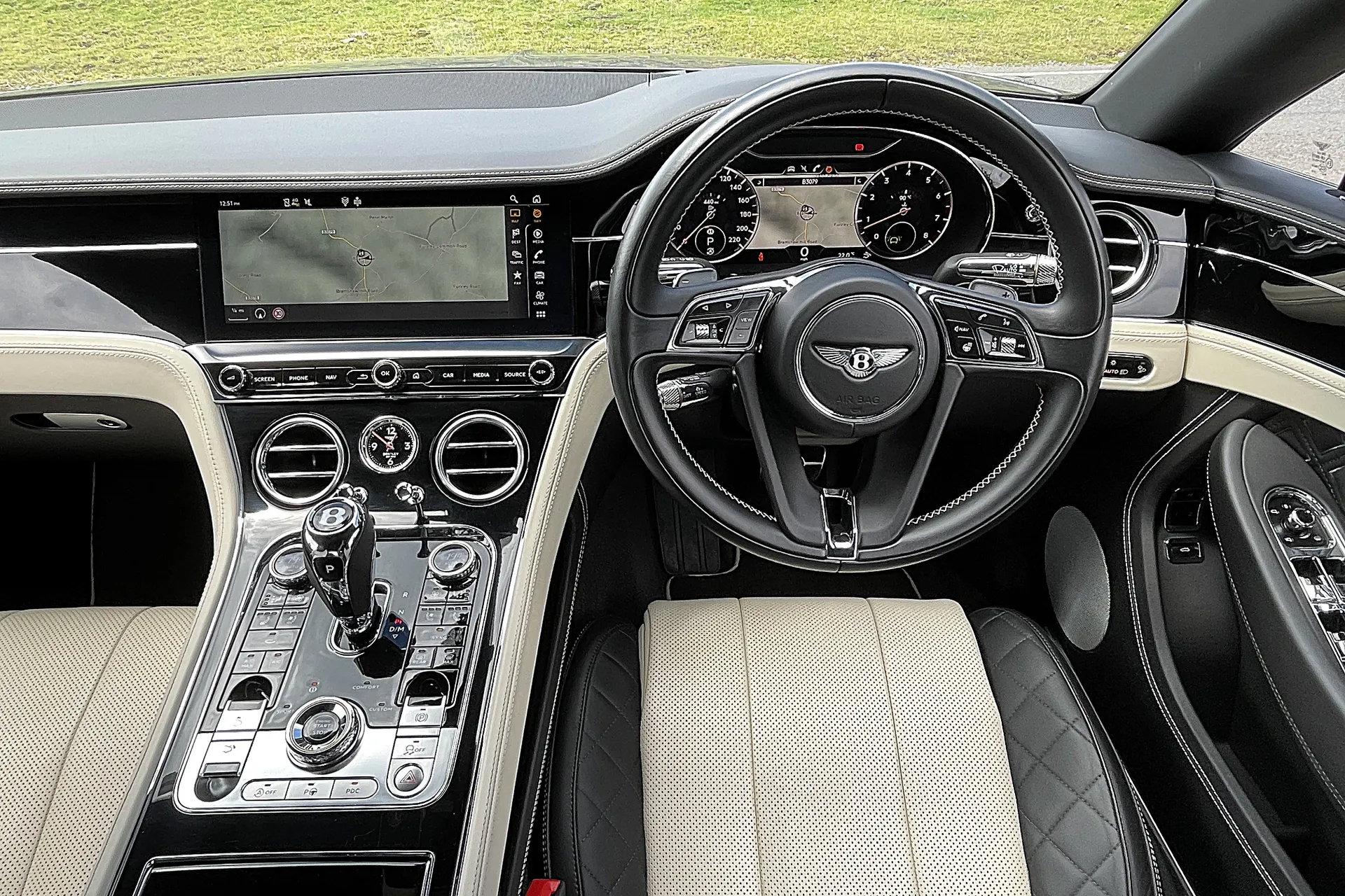 Bentley CONTINENTAL GT thumbnail image number 16