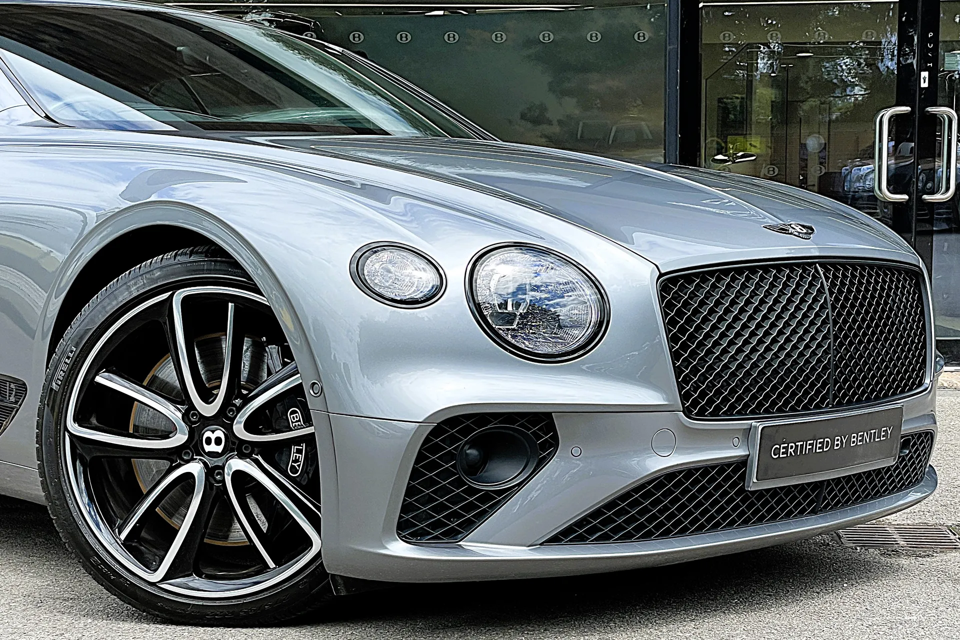 Bentley CONTINENTAL GT thumbnail image number 6
