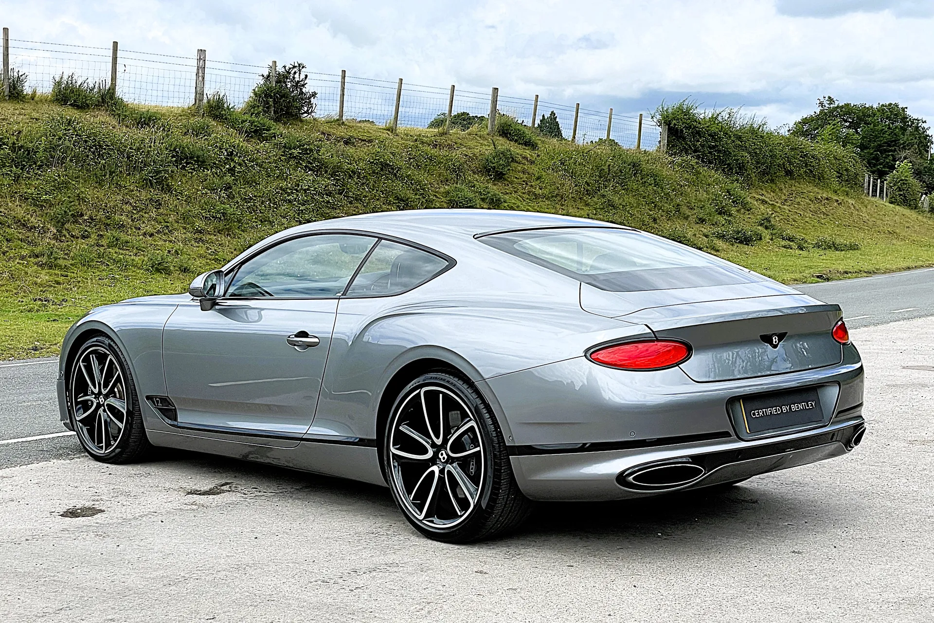 Bentley CONTINENTAL GT thumbnail image number 21
