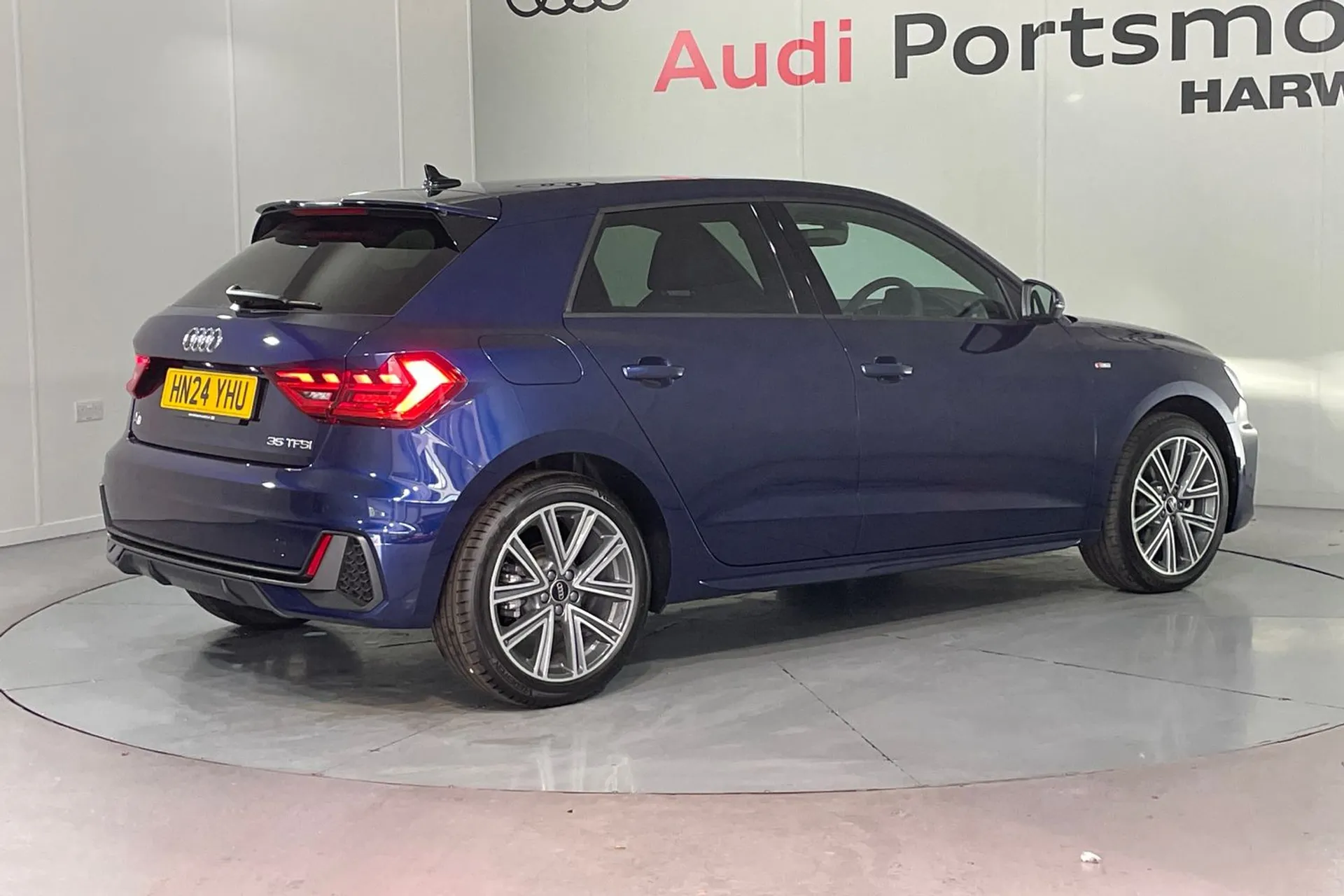 Audi A1 thumbnail image number 5