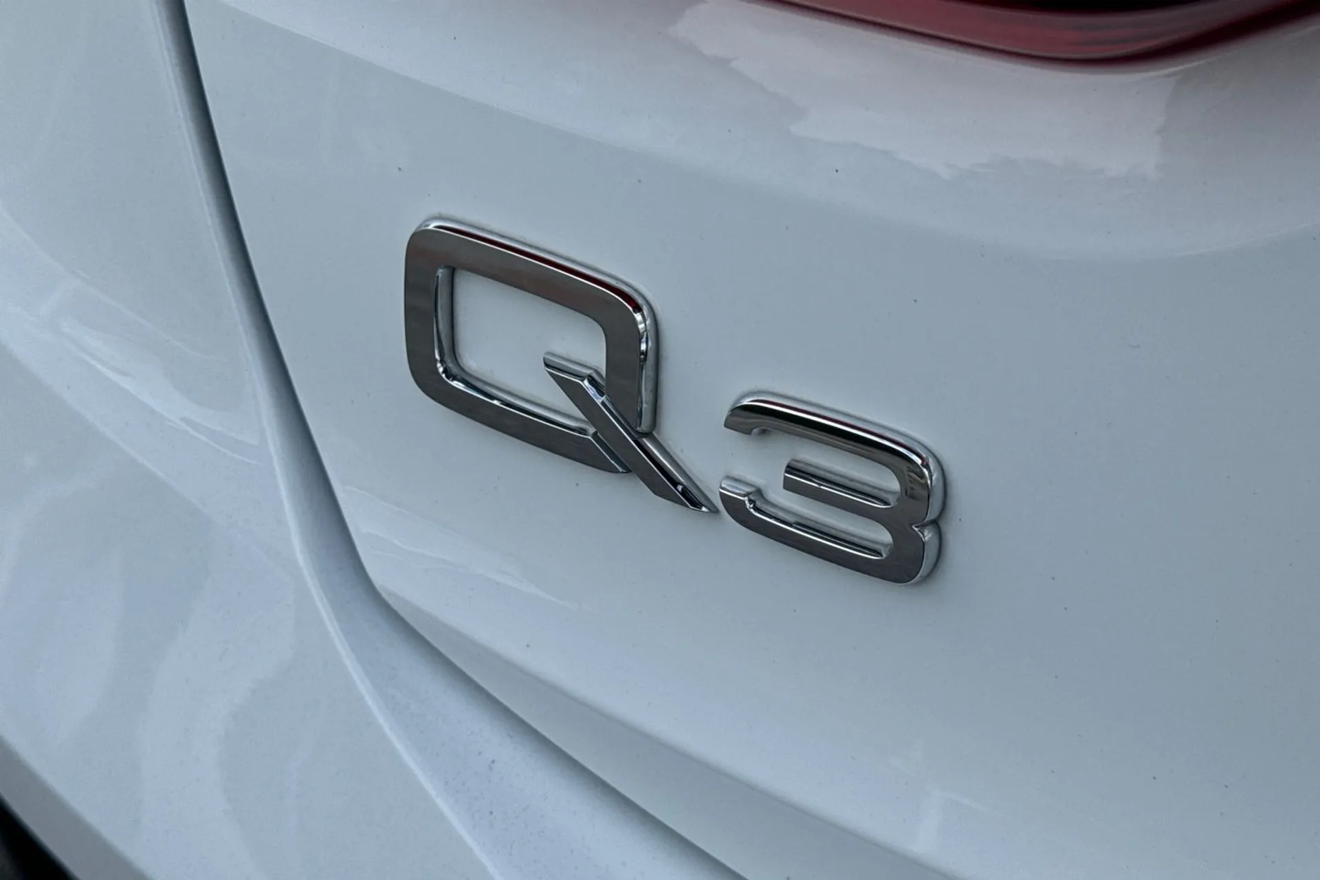 Audi Q3 thumbnail image number 49