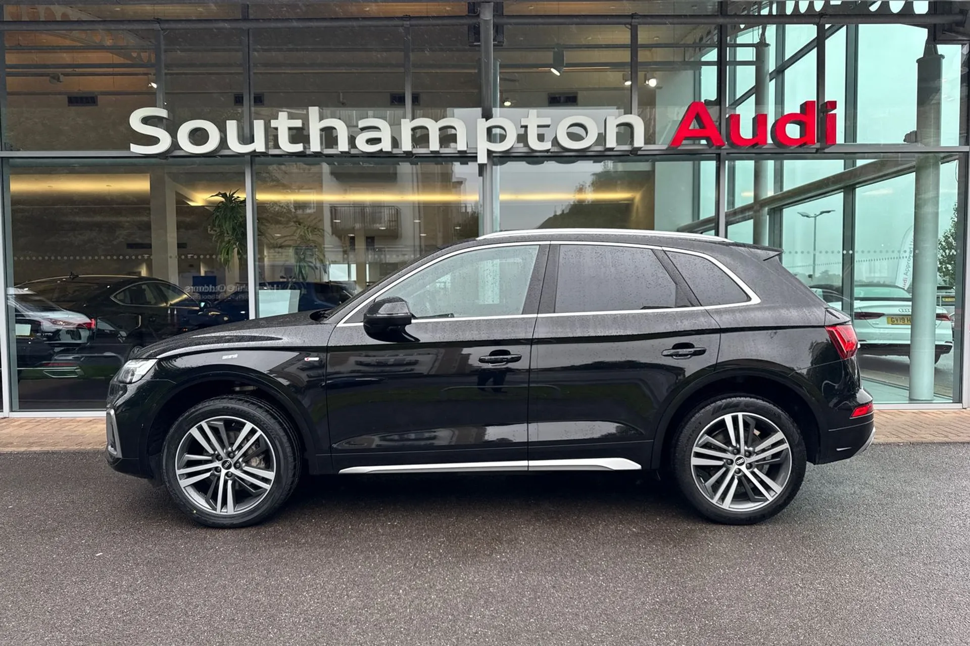 Audi Q5 thumbnail image number 8