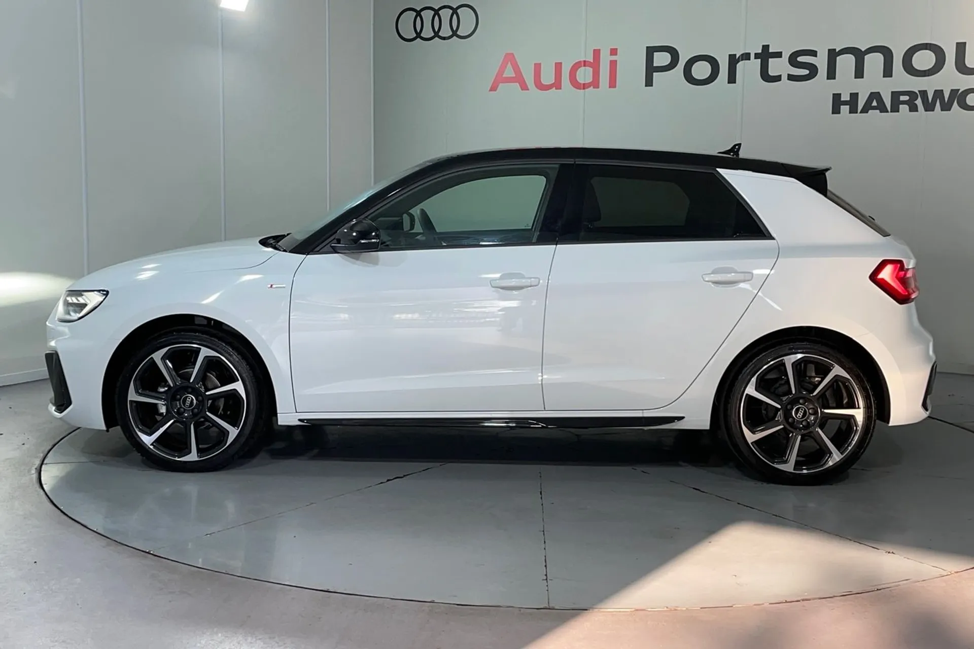 Audi A1 thumbnail image number 11