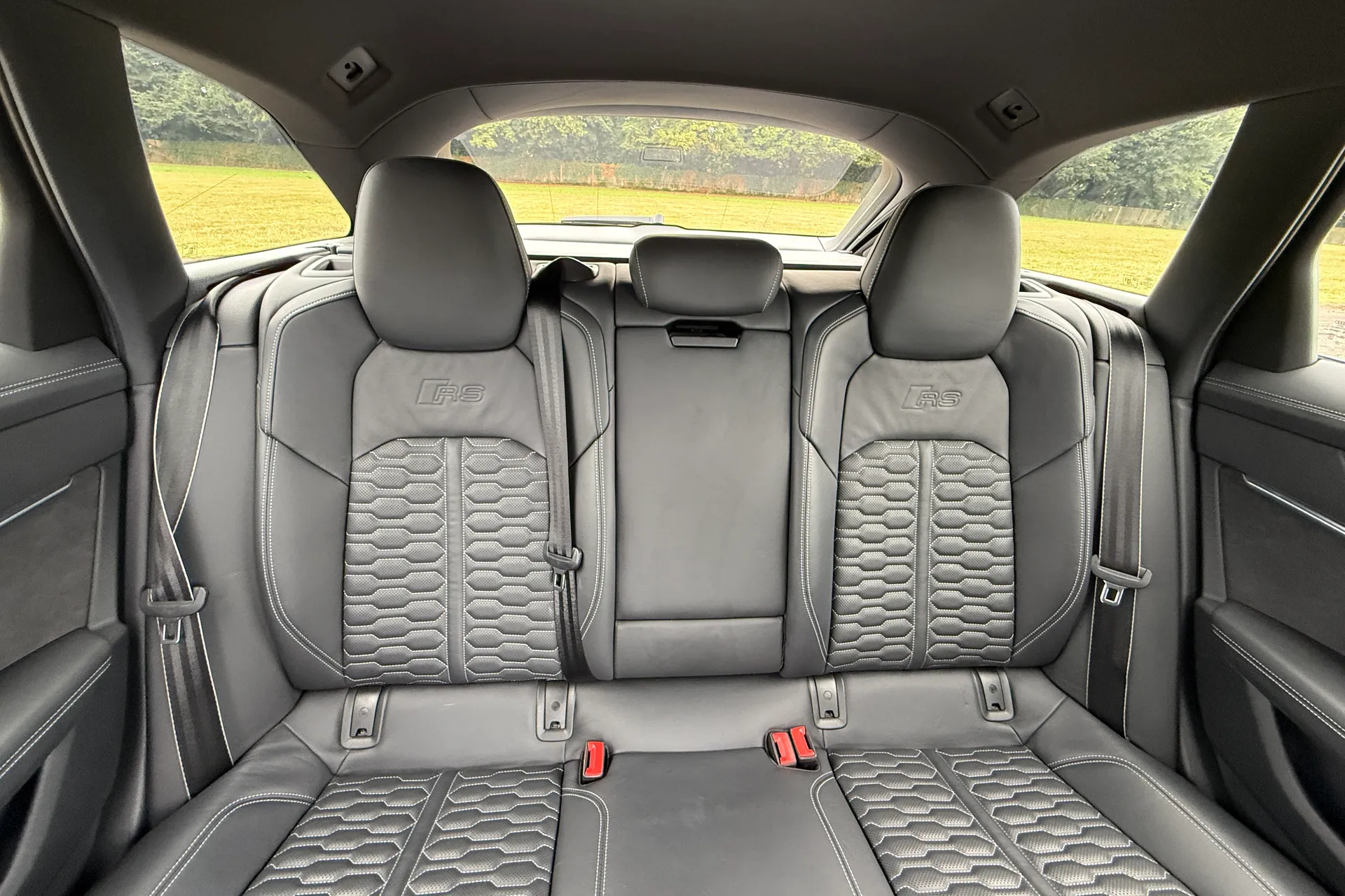 Audi RS6 thumbnail image number 48