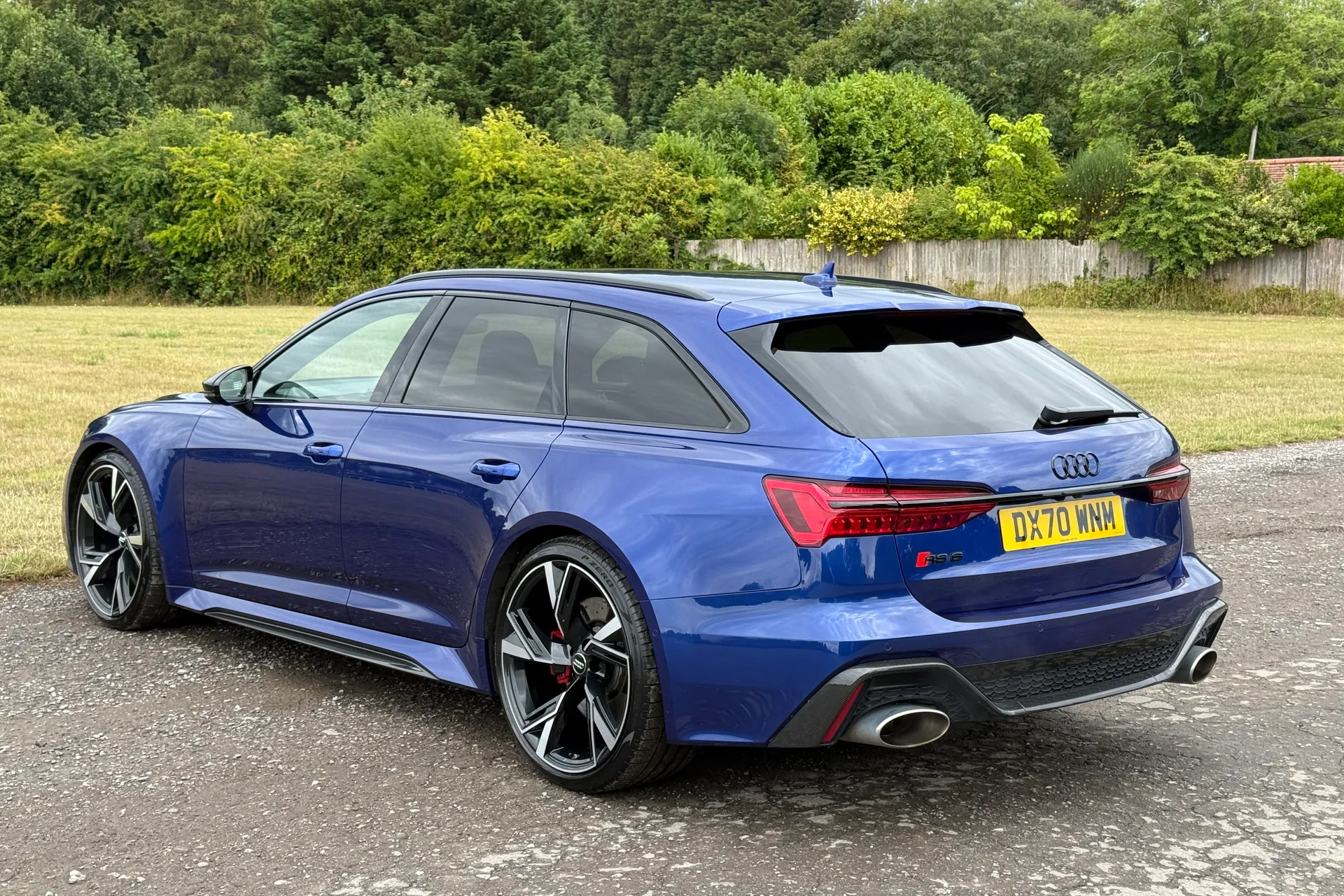 Audi RS6 thumbnail image number 19