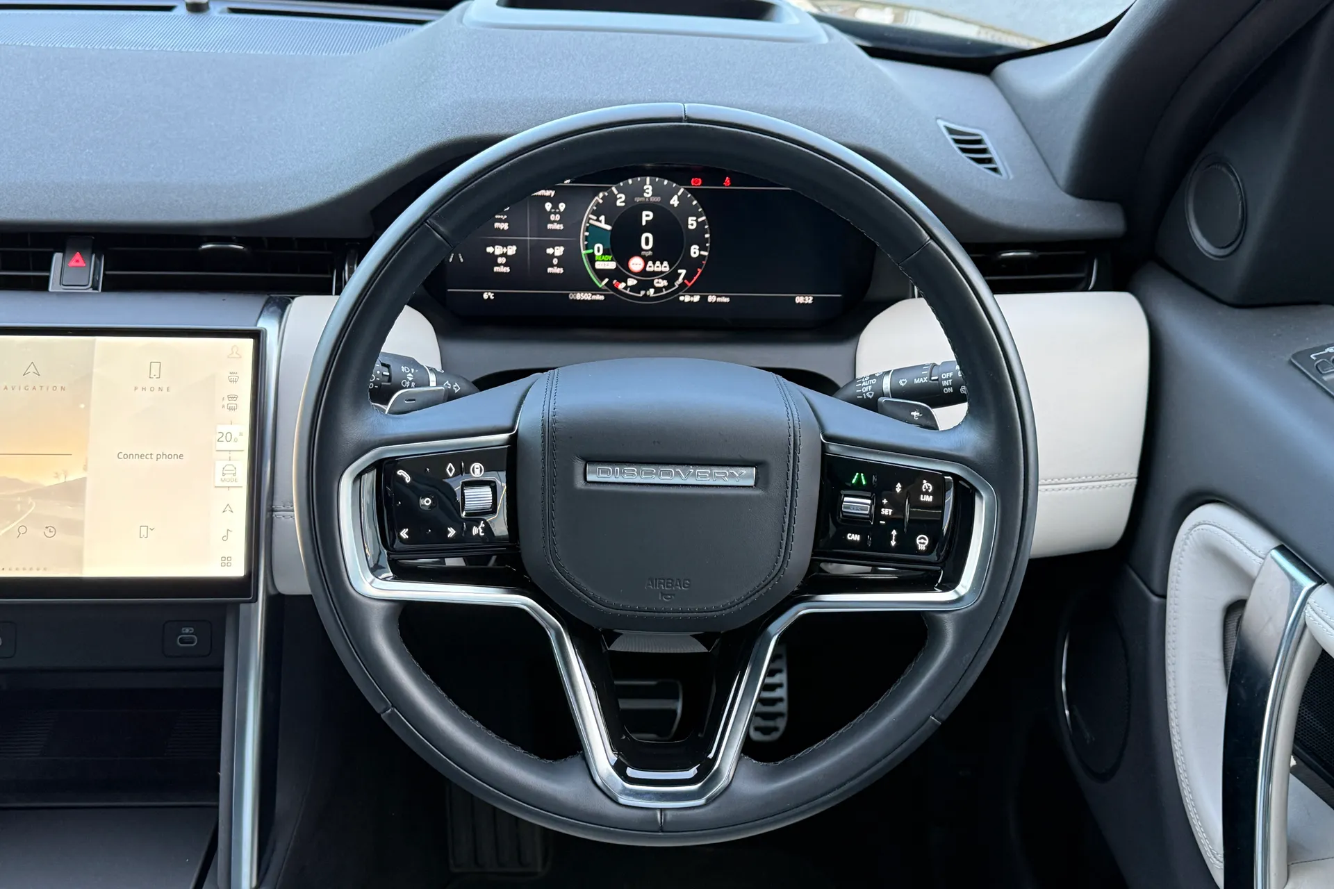 LAND ROVER DISCOVERY SPORT thumbnail image number 15