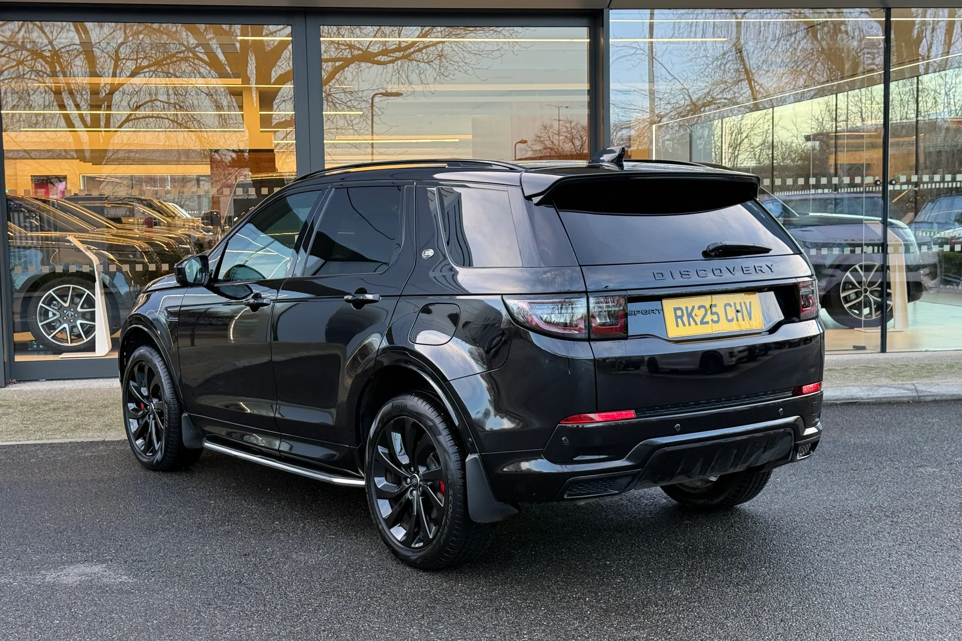 LAND ROVER DISCOVERY SPORT thumbnail image number 2