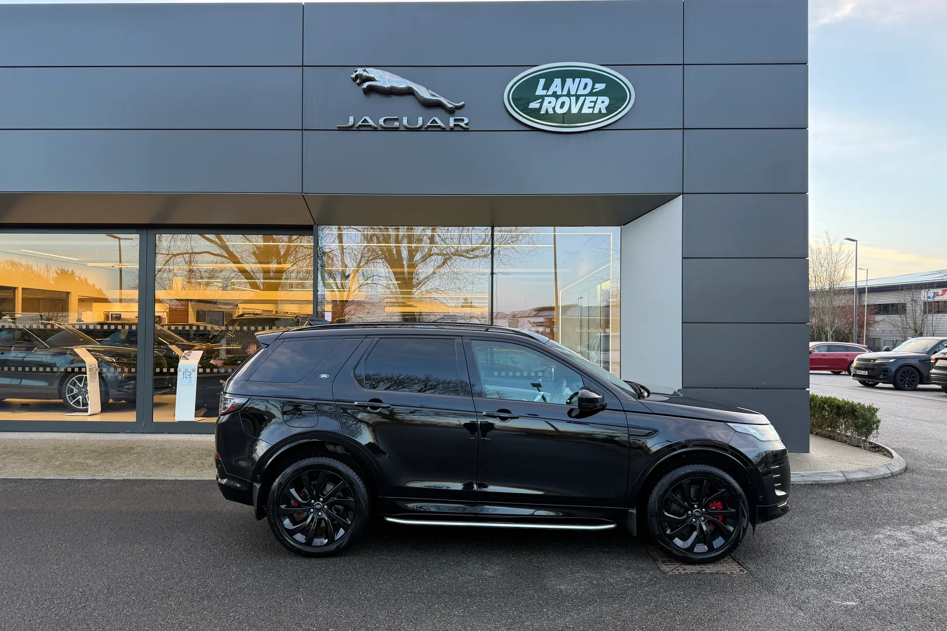 LAND ROVER DISCOVERY SPORT thumbnail image number 5