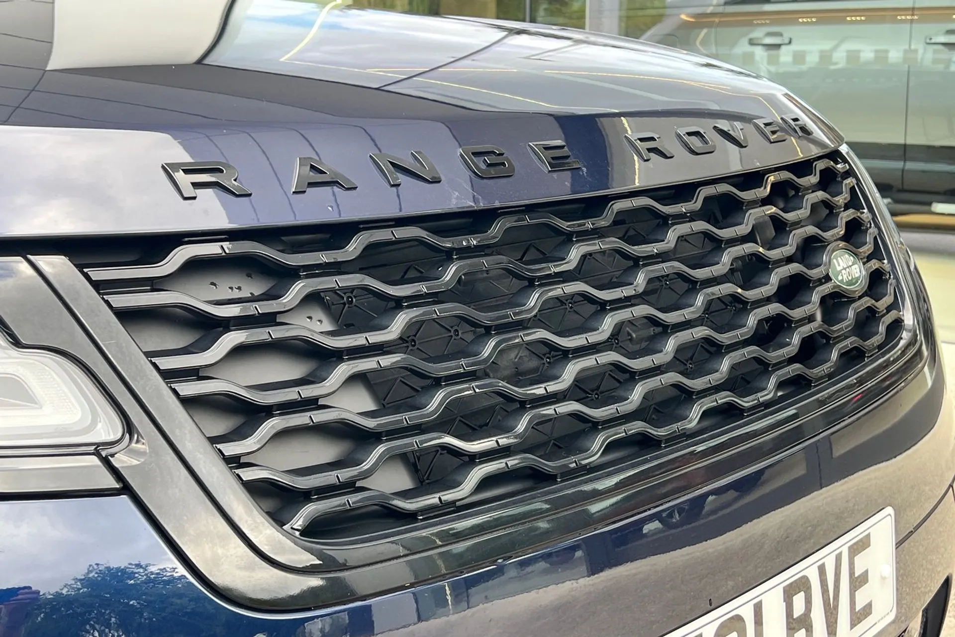 LAND ROVER RANGE ROVER VELAR thumbnail image number 56