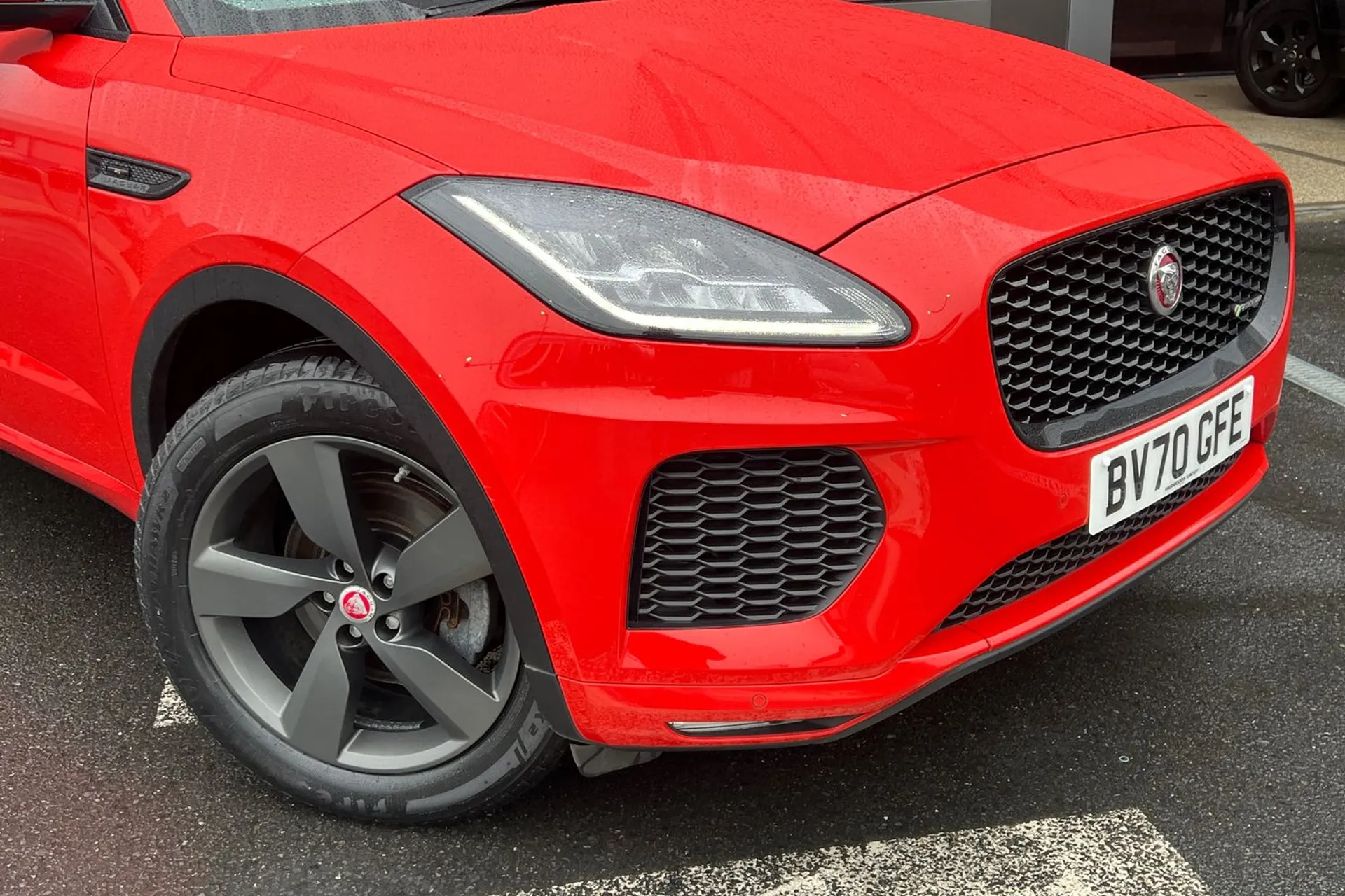 Jaguar E-PACE thumbnail image number 15