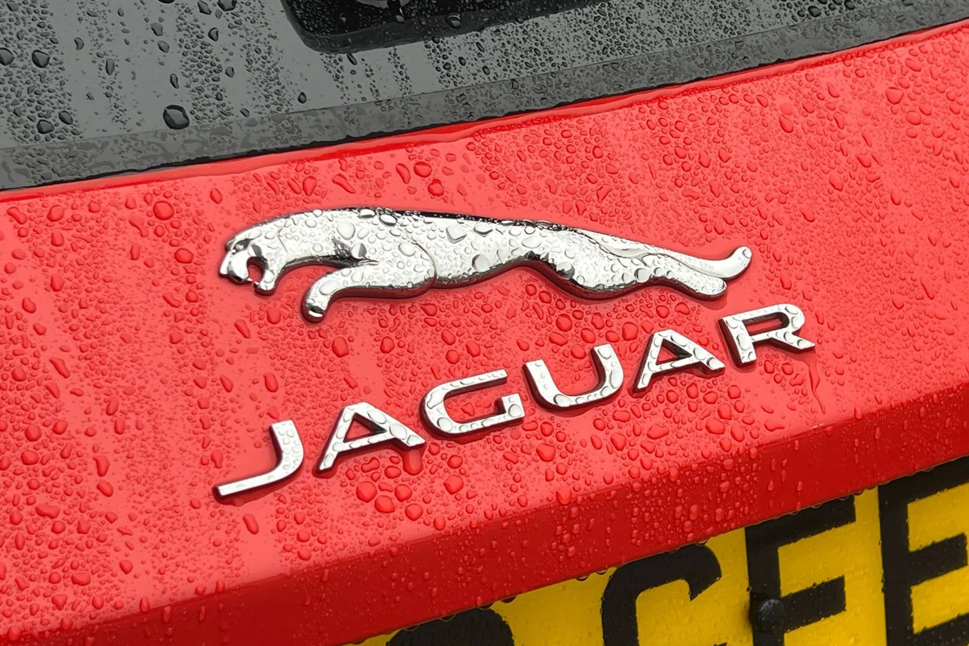 Jaguar E-PACE thumbnail image number 53