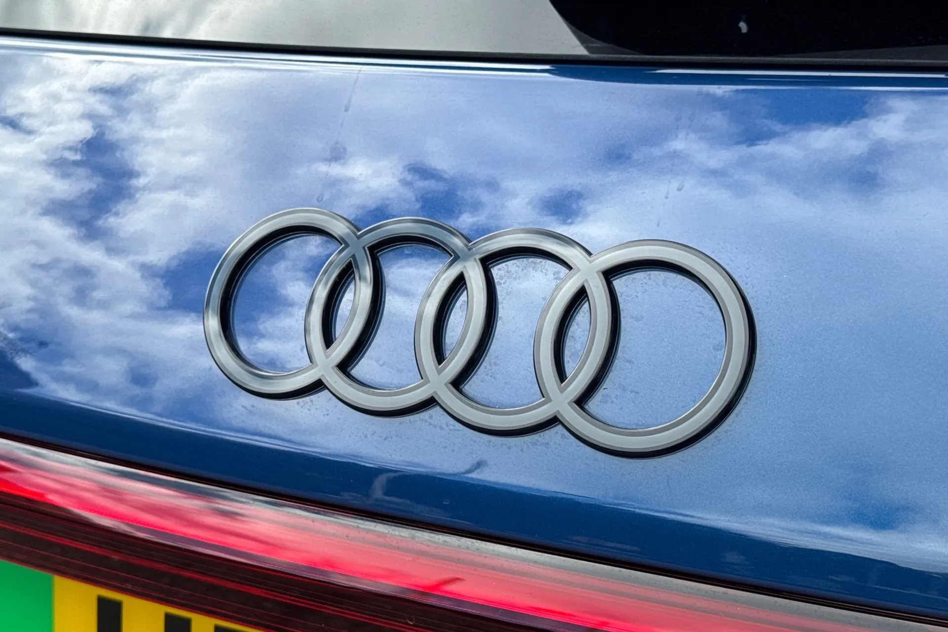 Audi Q6 thumbnail image number 51