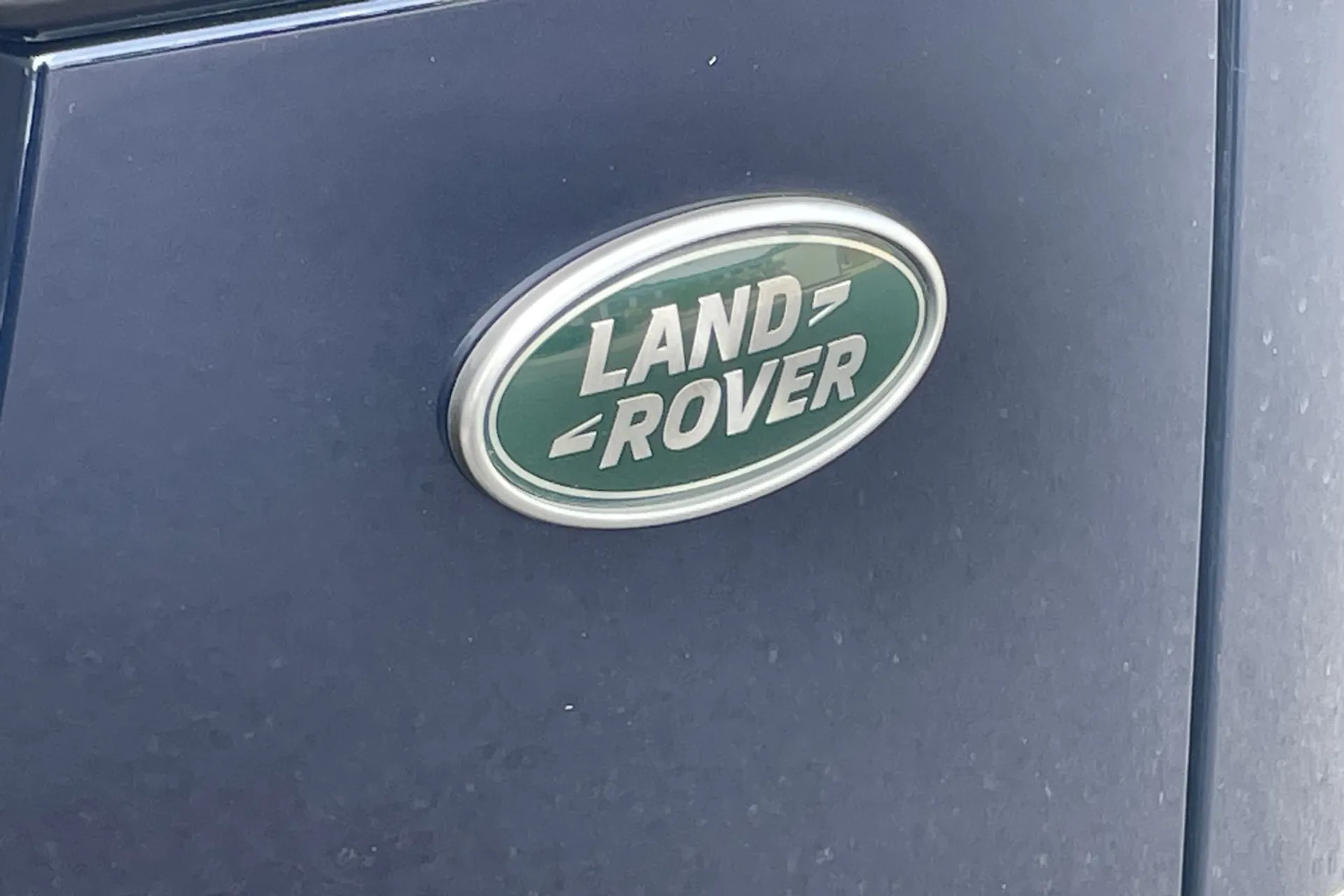 LAND ROVER RANGE ROVER VELAR thumbnail image number 57