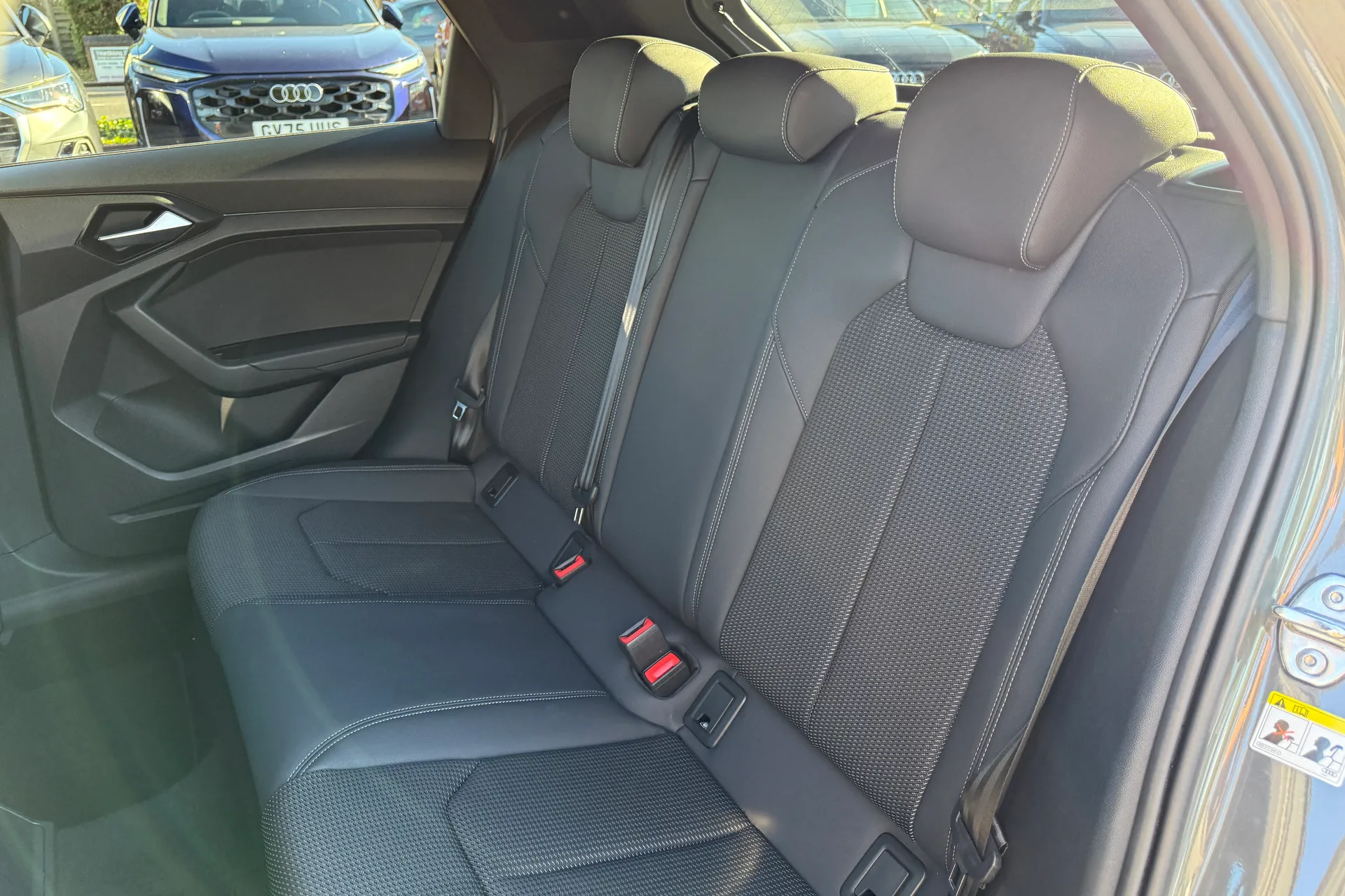 Audi A1 thumbnail image number 40