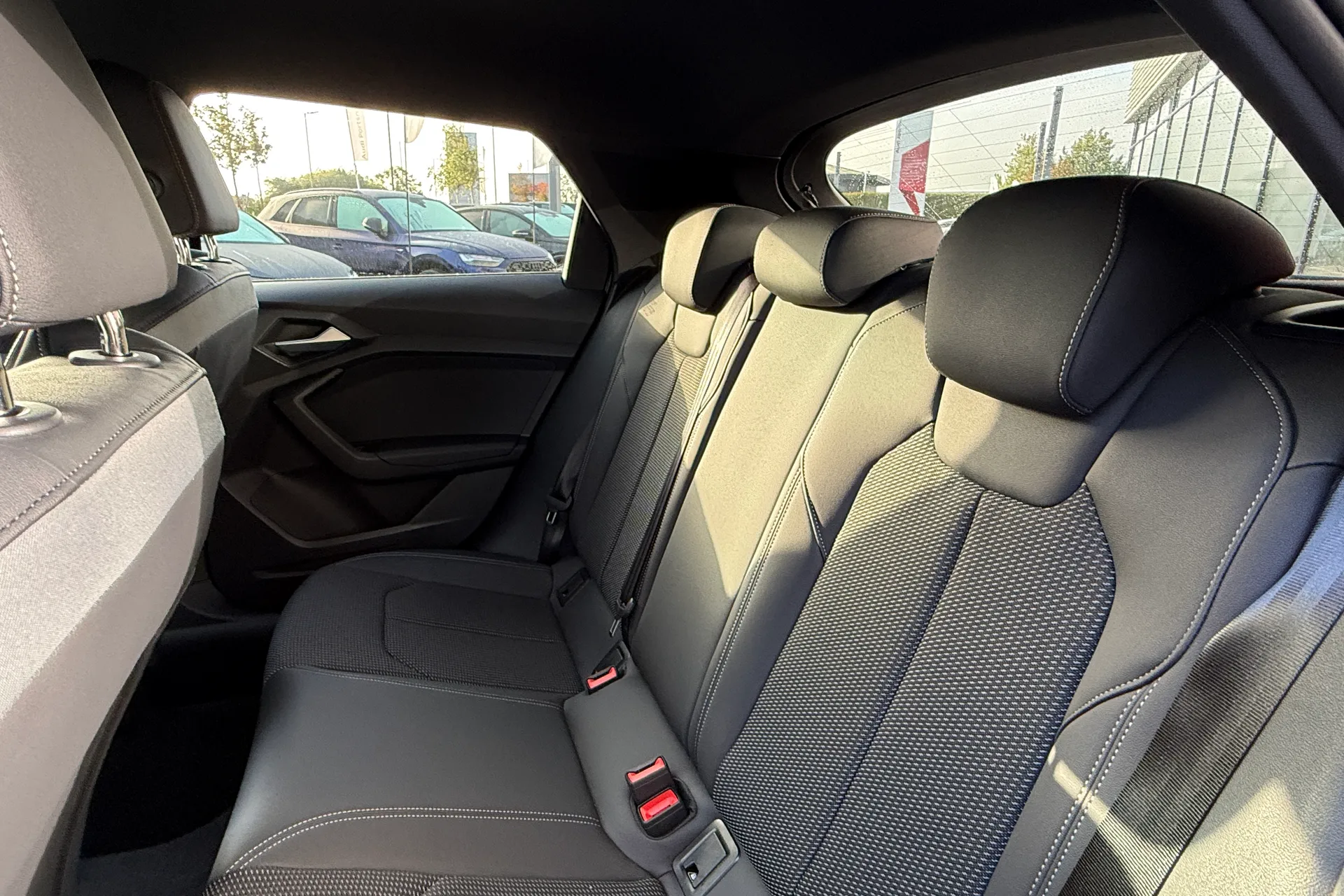 Audi A1 thumbnail image number 37