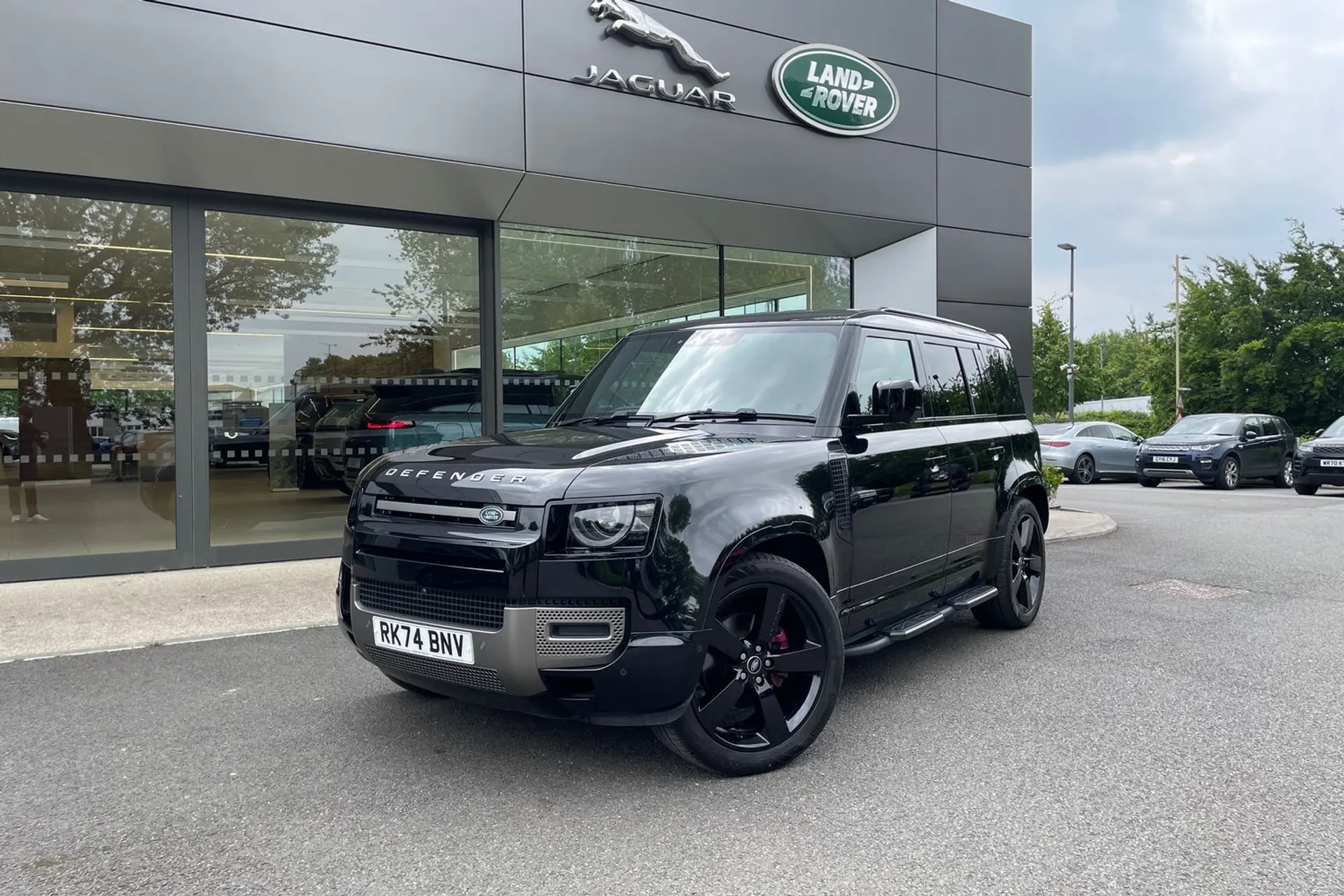 LAND ROVER DEFENDER thumbnail image number 28