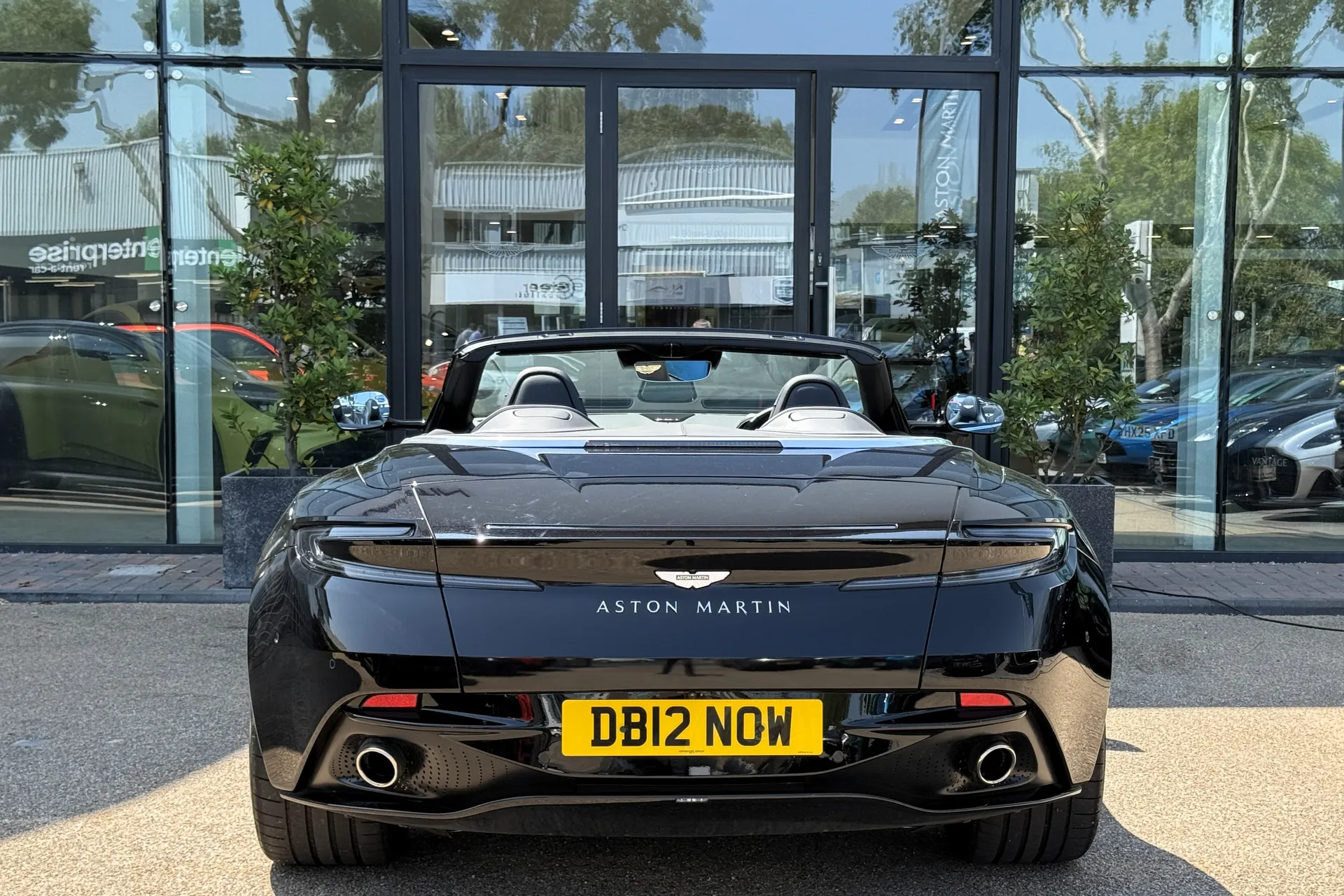 Aston Martin DB12 thumbnail image number 12
