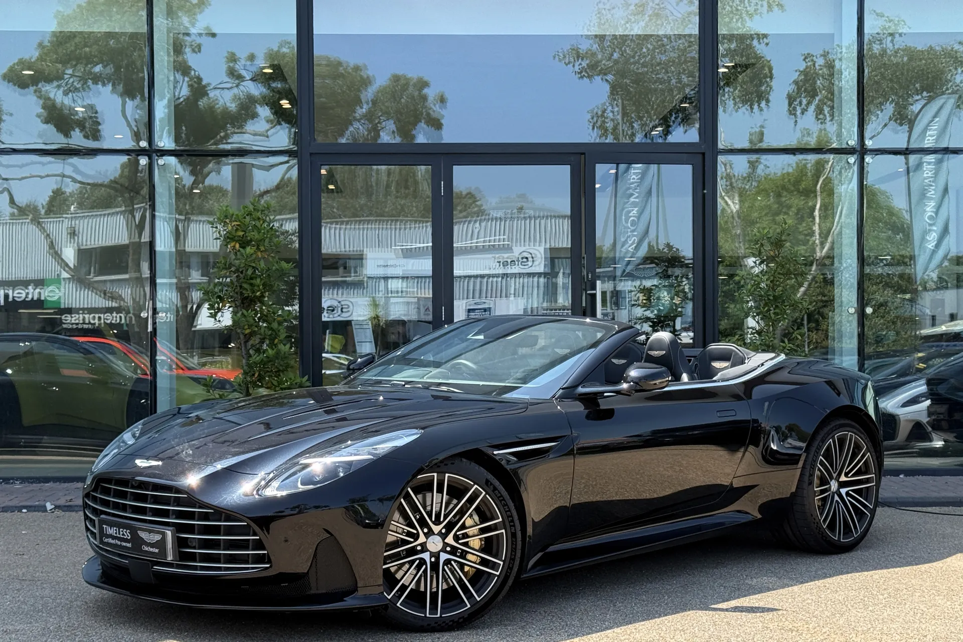 Aston Martin DB12 thumbnail image number 7