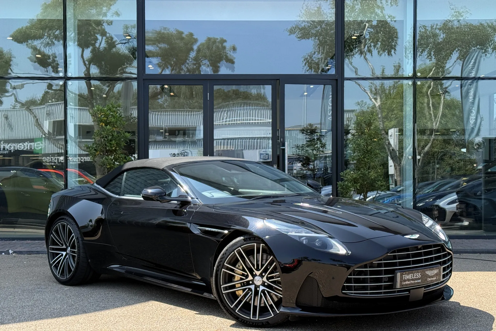Aston Martin DB12 thumbnail image number 8