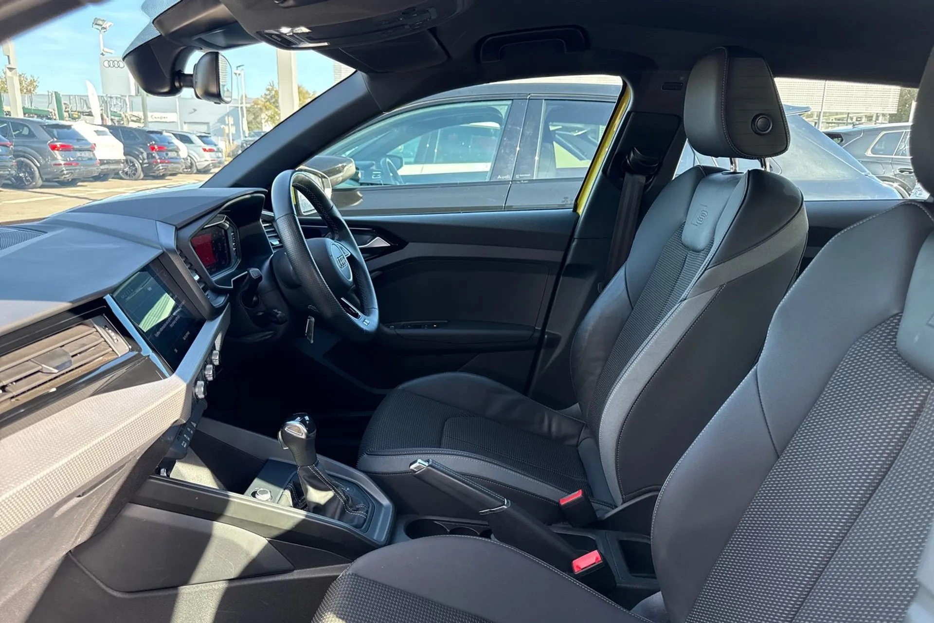 Audi A1 thumbnail image number 32