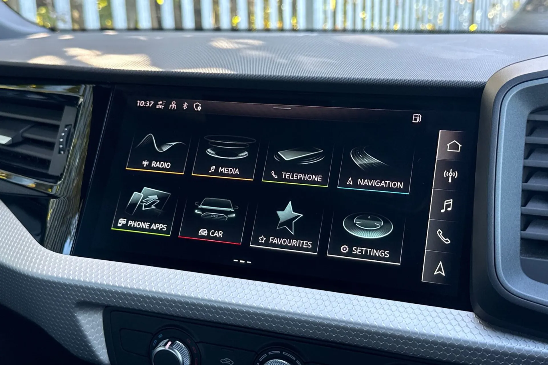 Audi A1 thumbnail image number 21