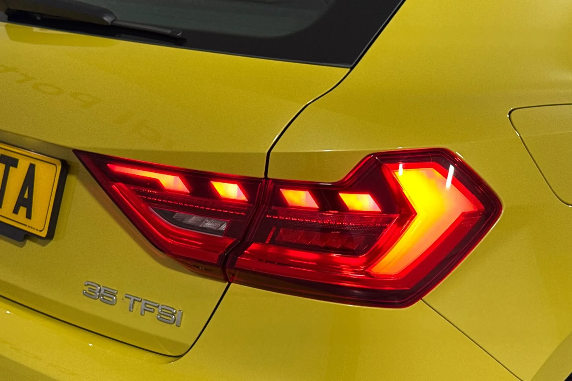 Audi A1 thumbnail image number 9