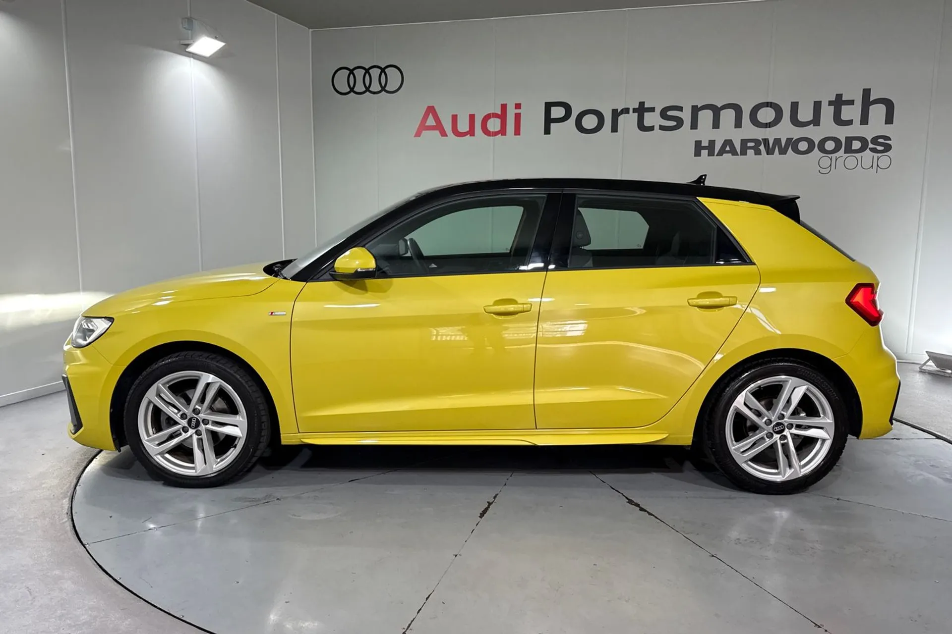 Audi A1 thumbnail image number 11