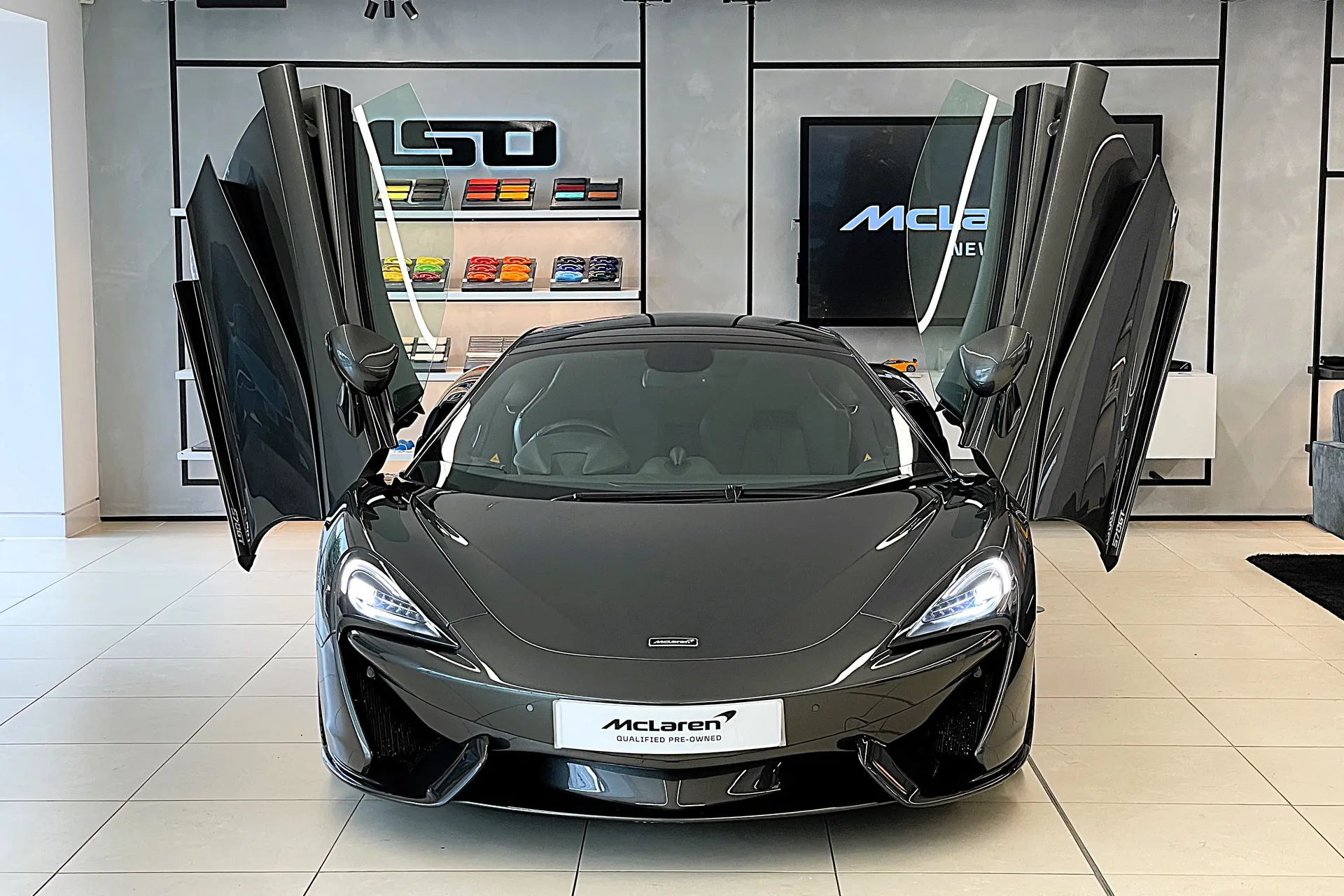 McLaren 570GT COUPE S-A thumbnail image number 6