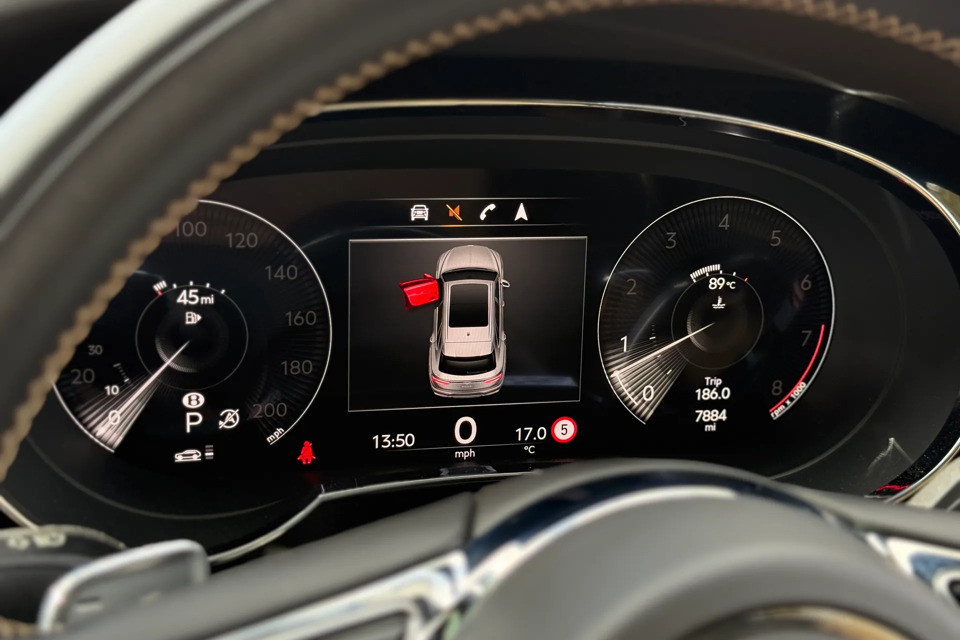 Bentley BENTAYGA thumbnail image number 43