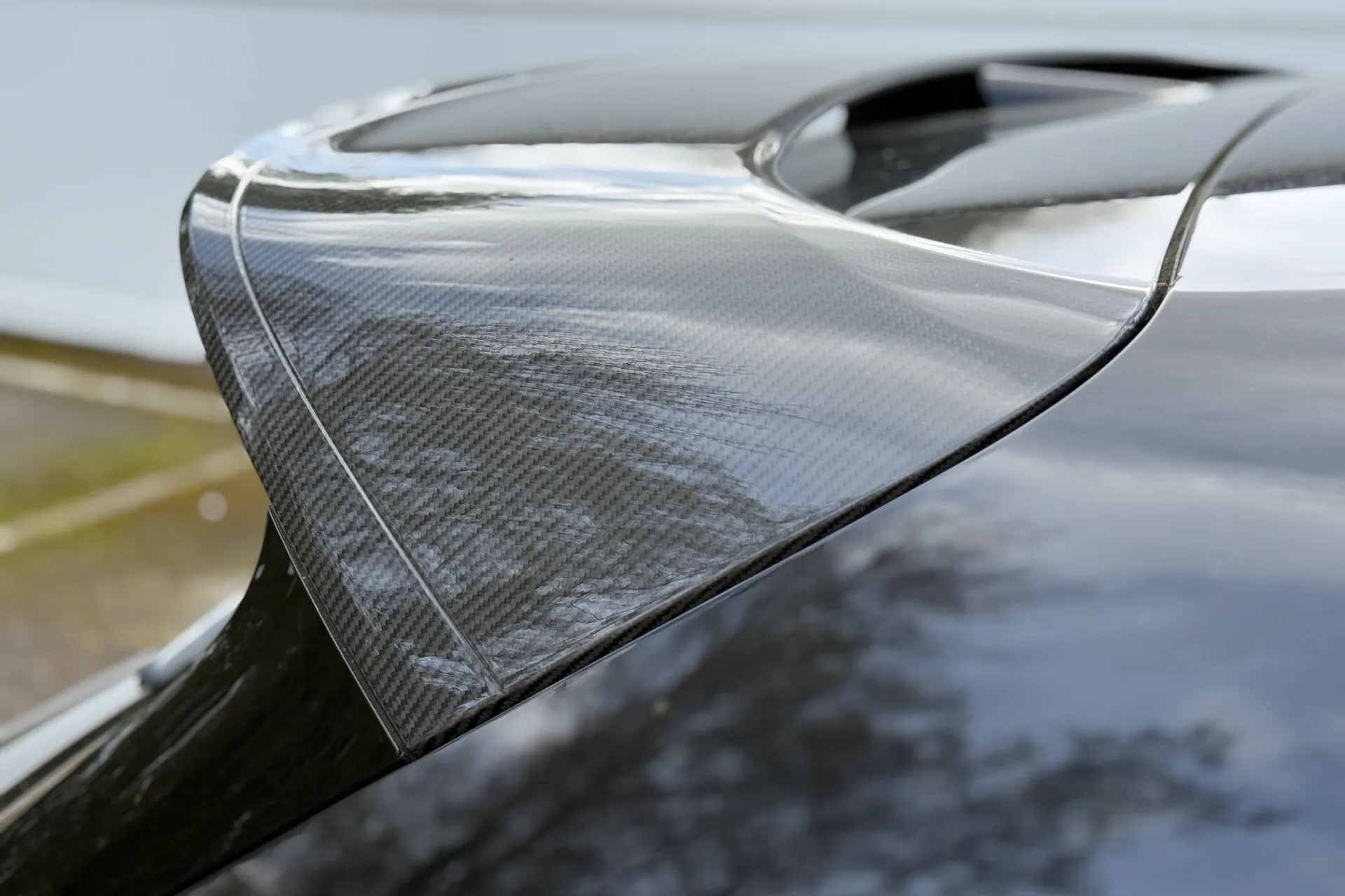 Bentley BENTAYGA thumbnail image number 35