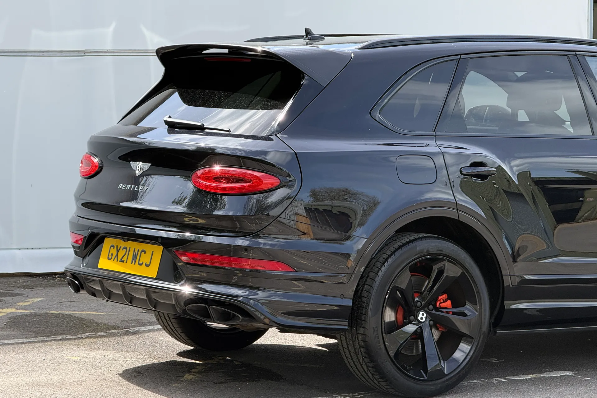 Bentley BENTAYGA thumbnail image number 5