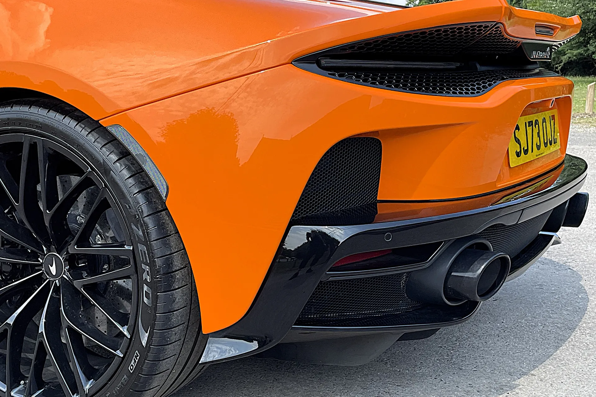McLaren GT thumbnail image number 15