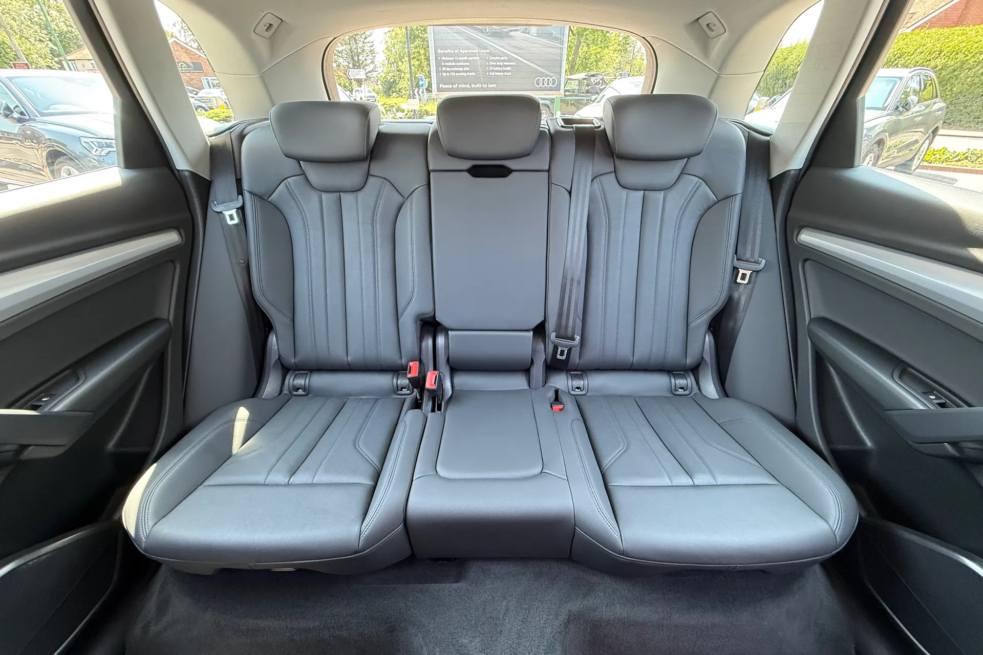 Audi Q5 thumbnail image number 39