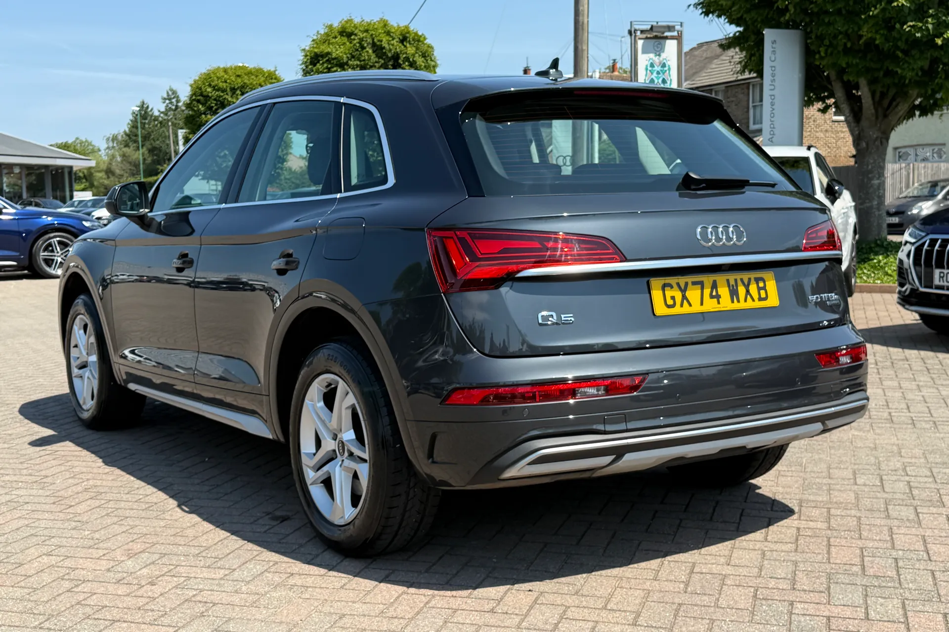 Audi Q5 thumbnail image number 34