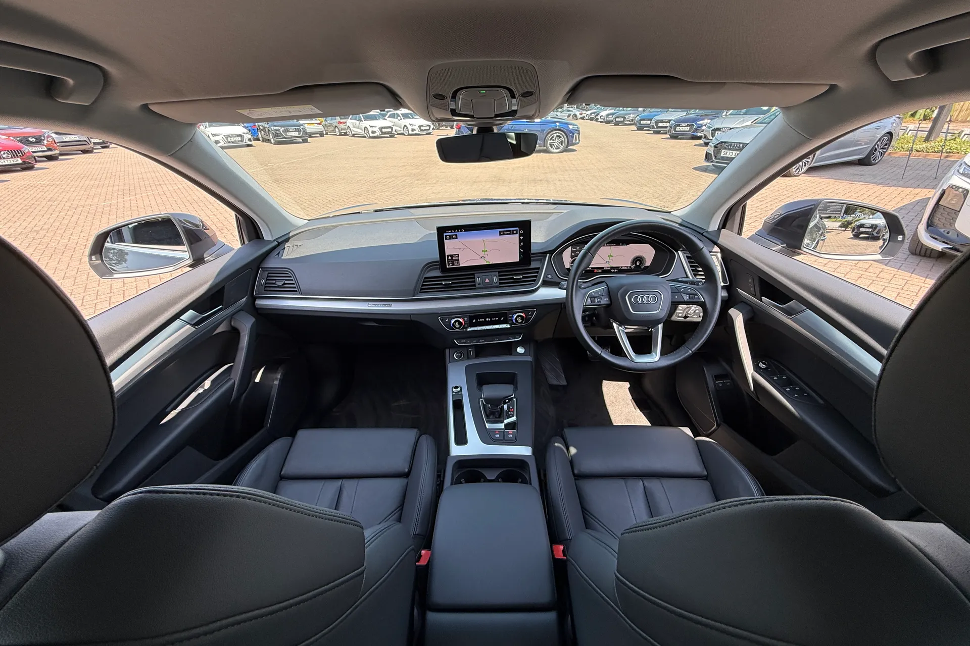 Audi Q5 thumbnail image number 3