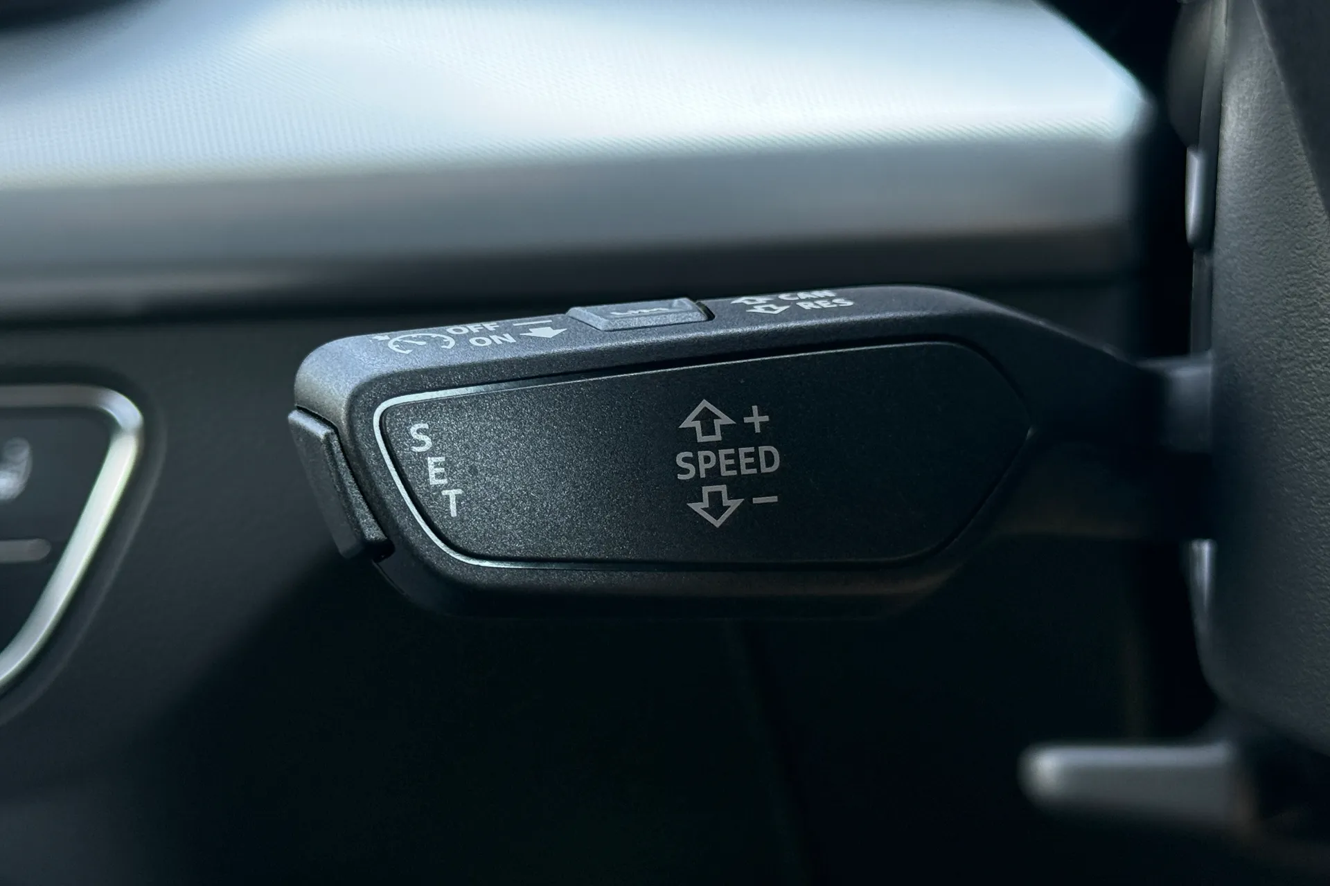 Audi Q5 thumbnail image number 17