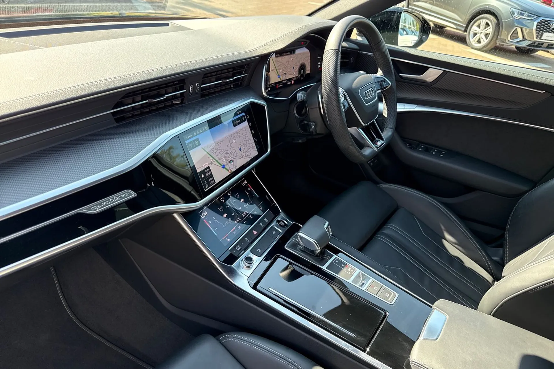 Audi A6 thumbnail image number 27