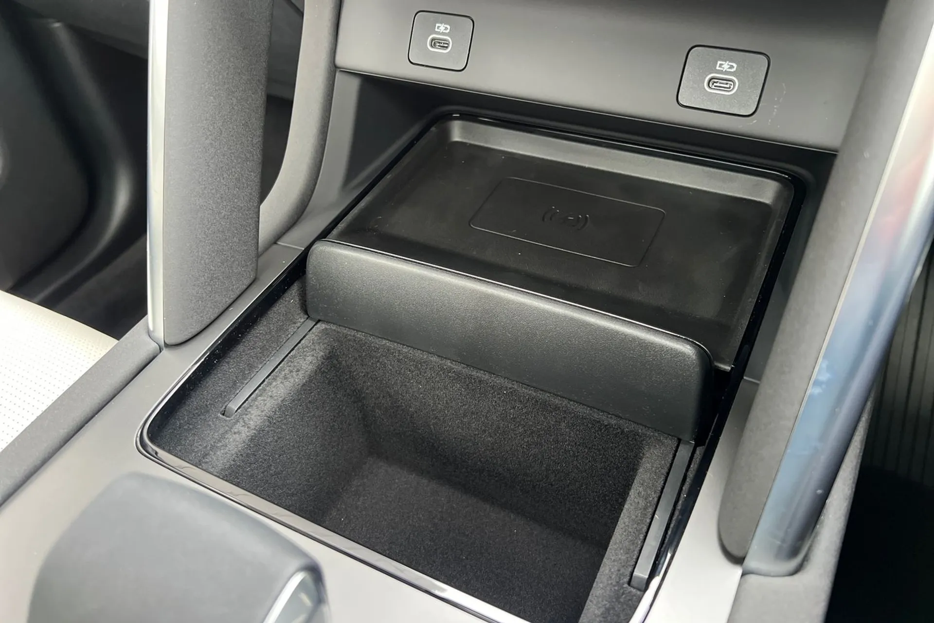 LAND ROVER DISCOVERY SPORT thumbnail image number 57