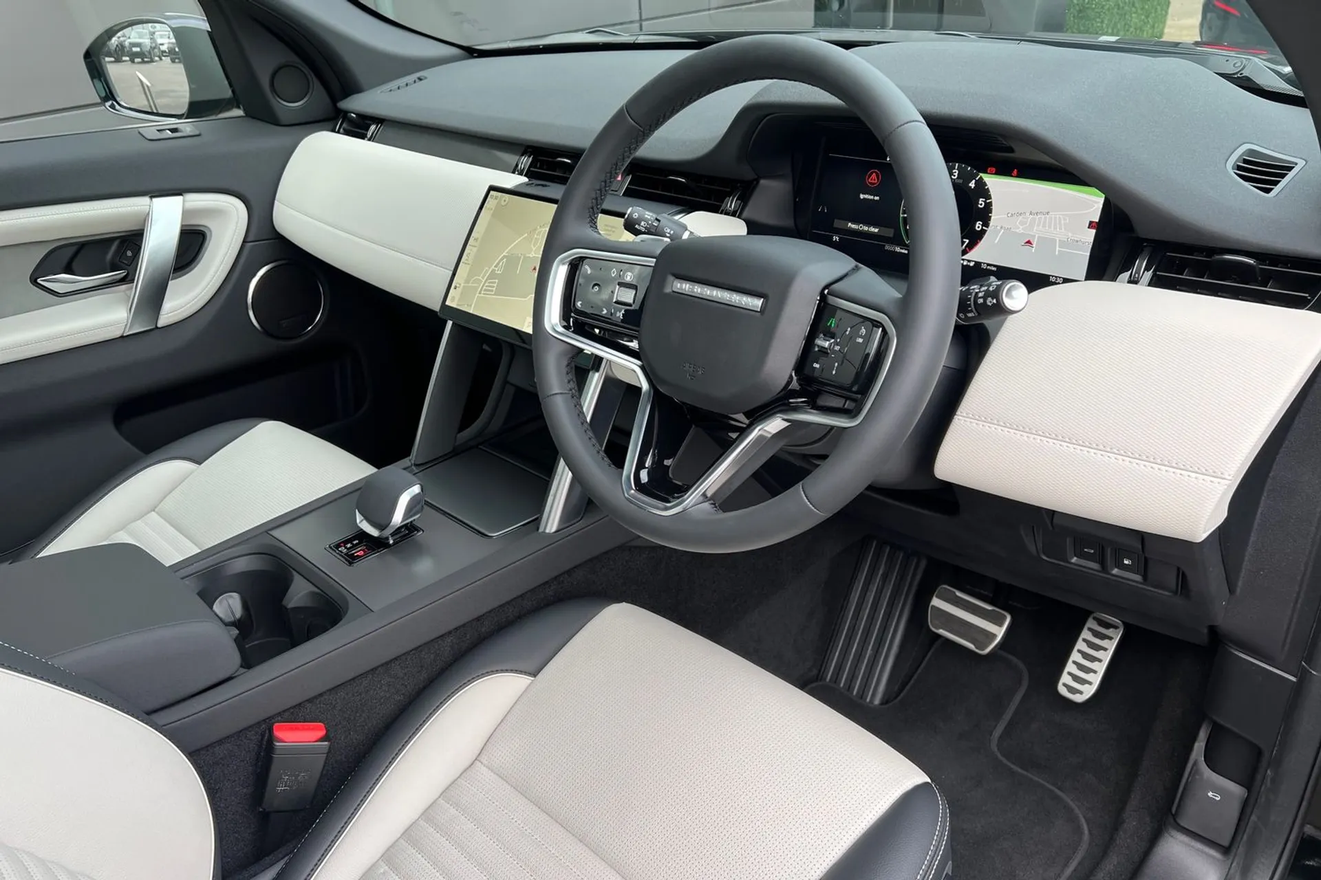 LAND ROVER DISCOVERY SPORT thumbnail image number 20