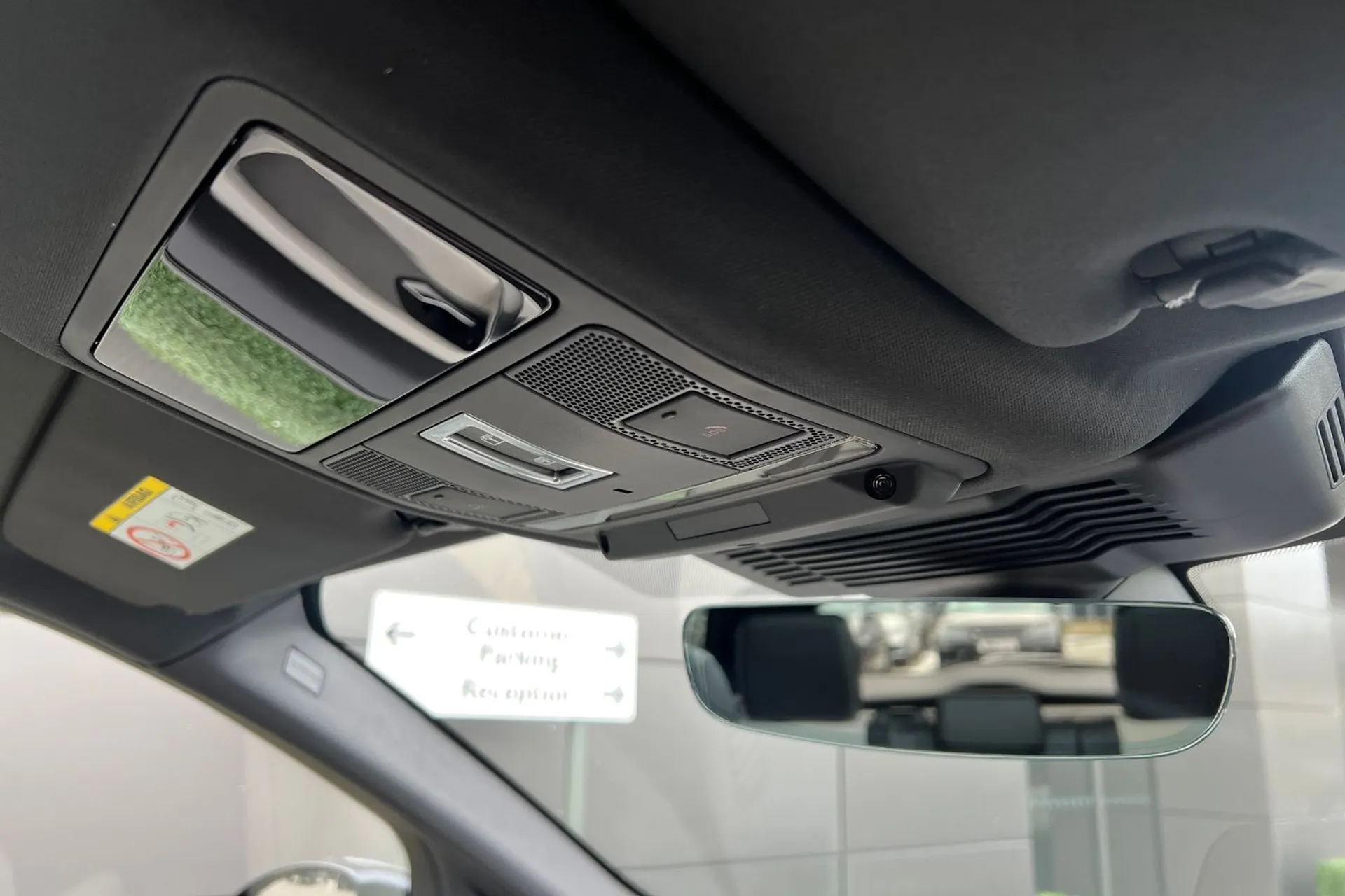 LAND ROVER DISCOVERY SPORT thumbnail image number 52