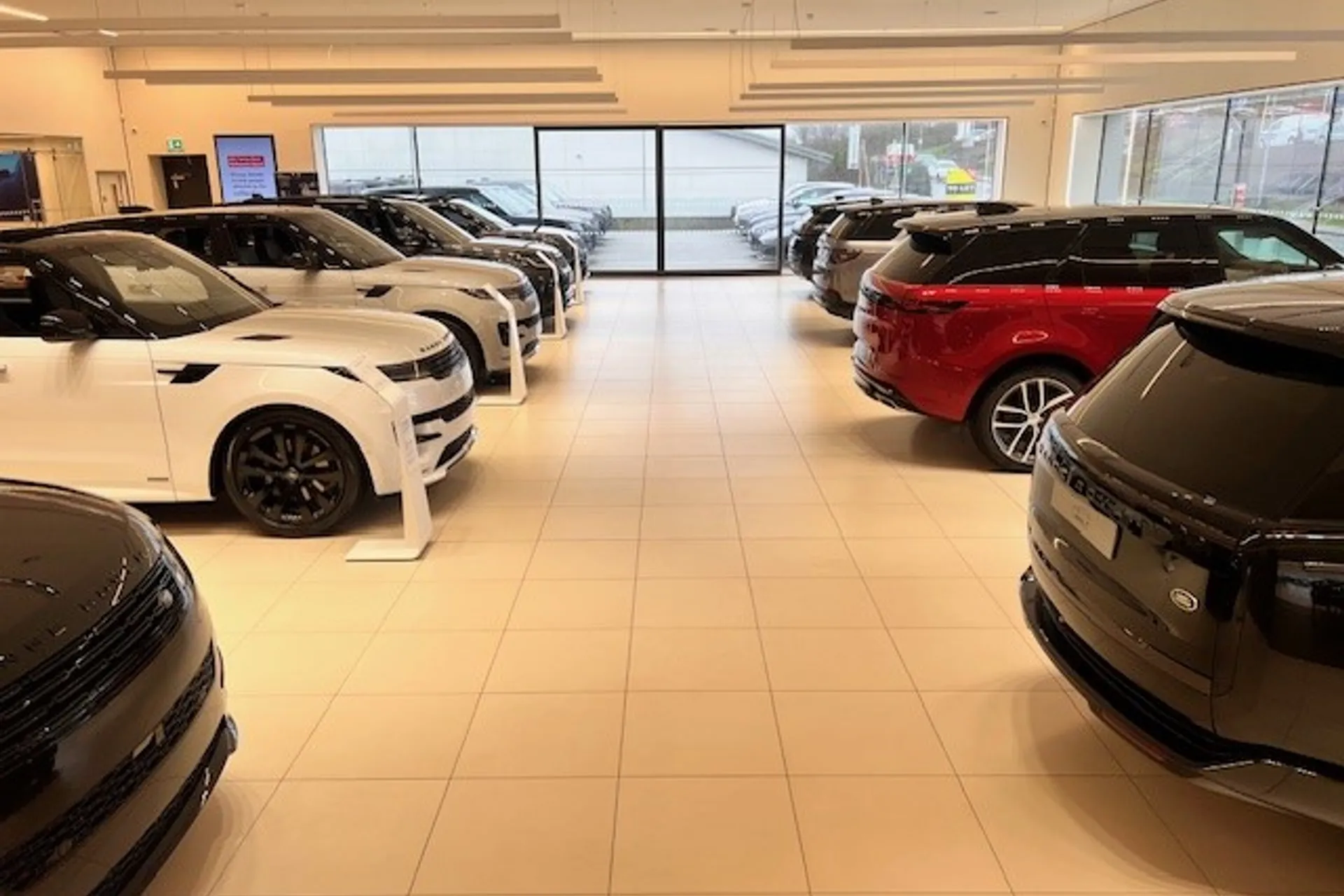 LAND ROVER DISCOVERY SPORT thumbnail image number 77