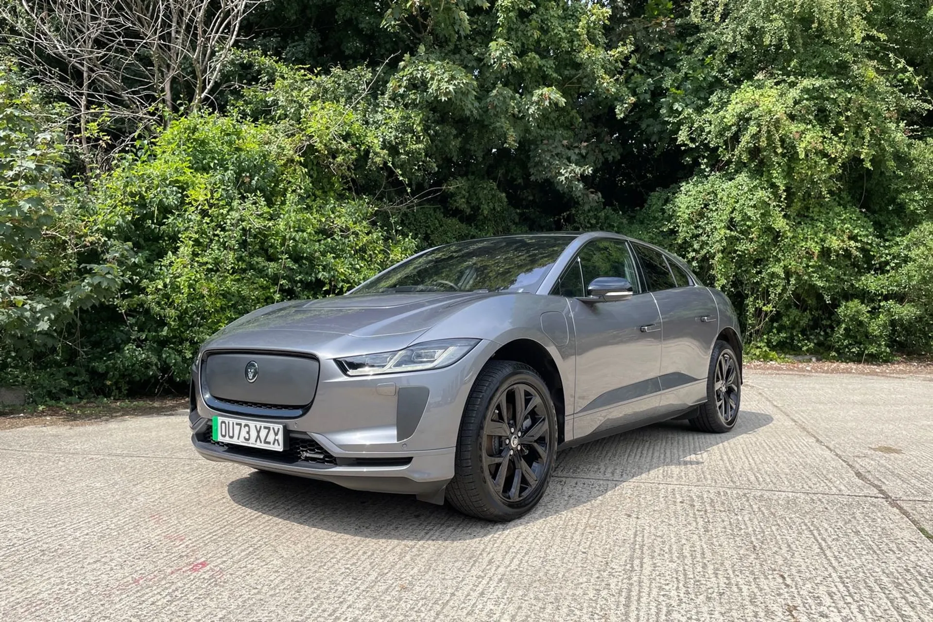 Jaguar I-PACE thumbnail image number 11