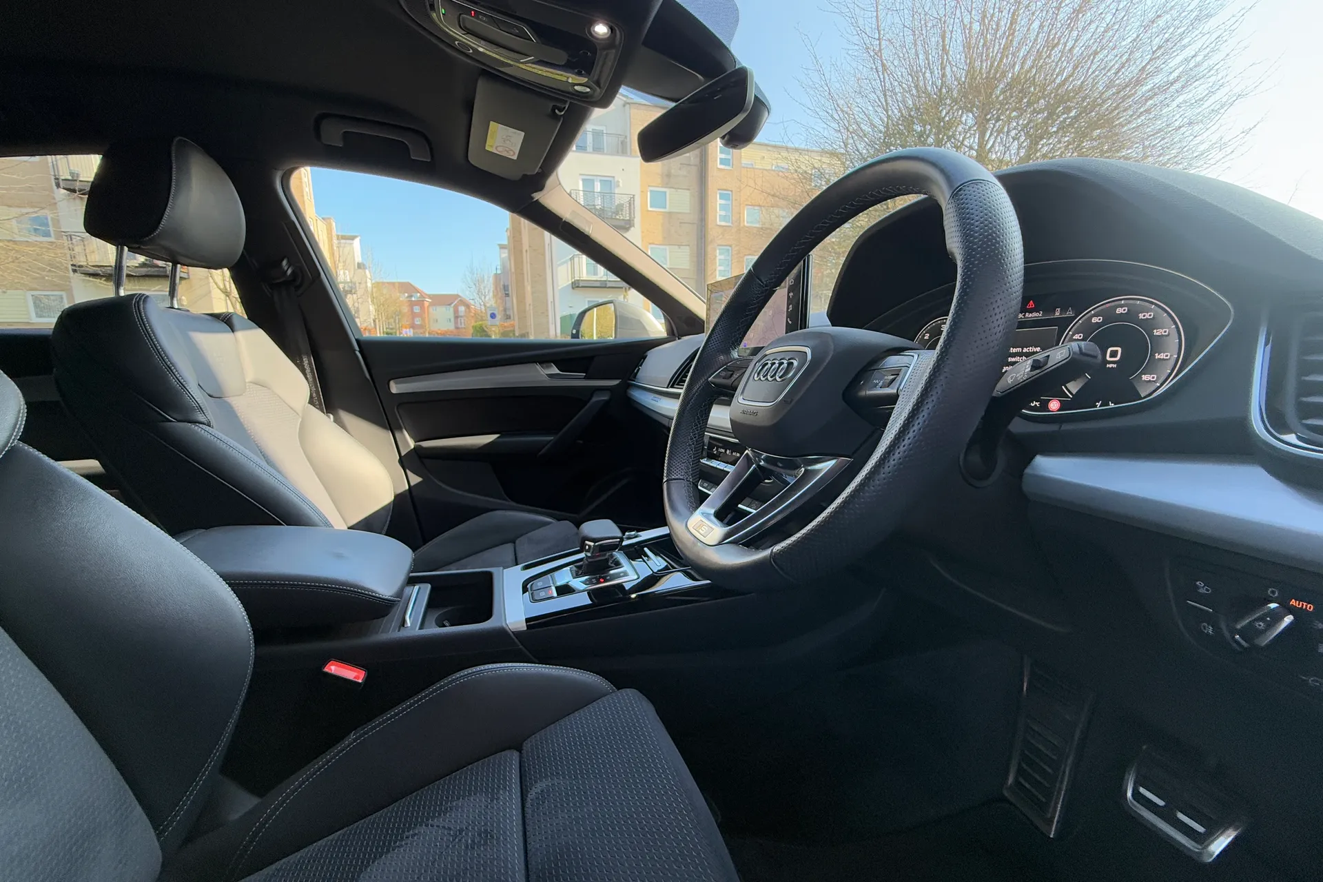 Audi Q5 thumbnail image number 12