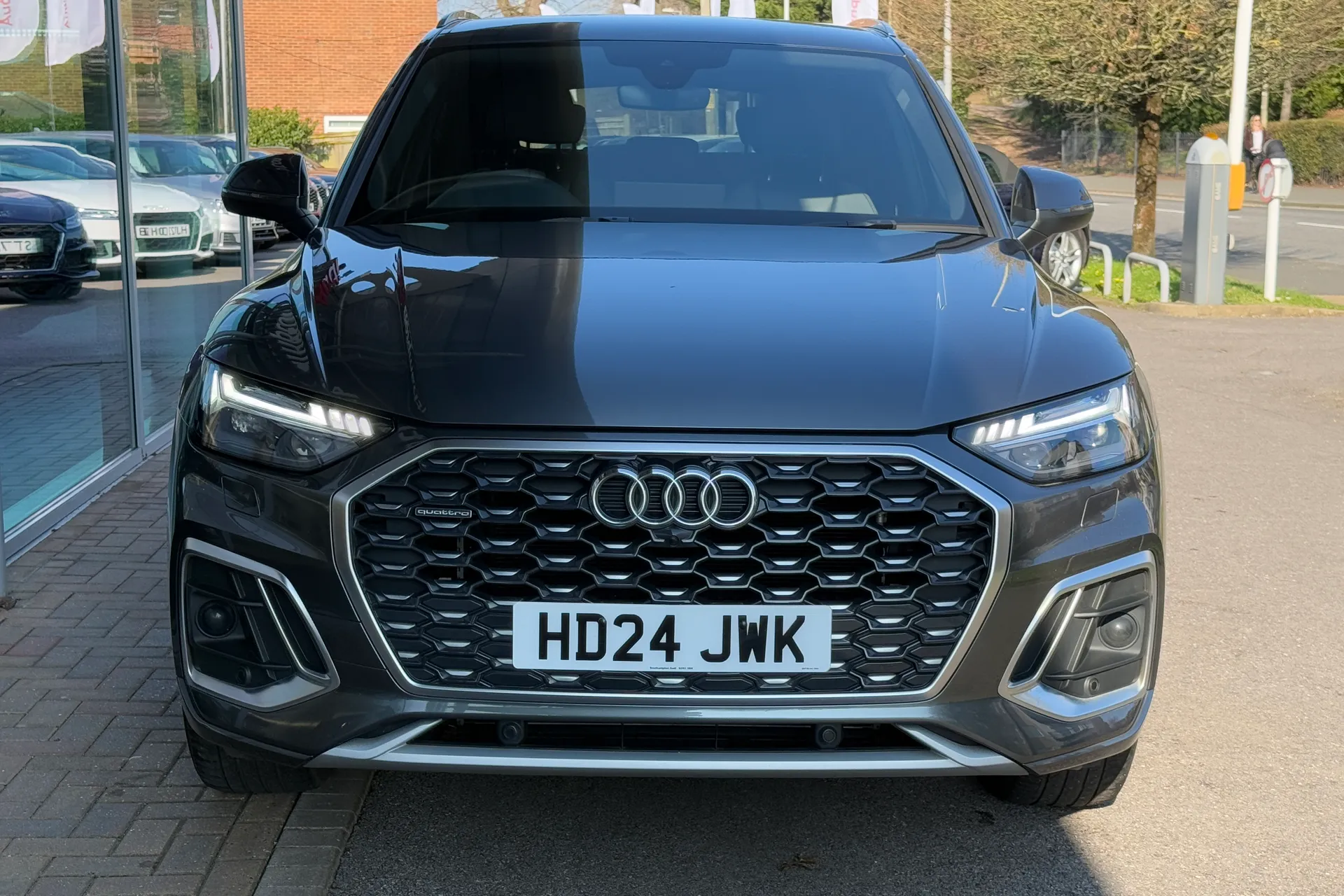 Audi Q5 thumbnail image number 63