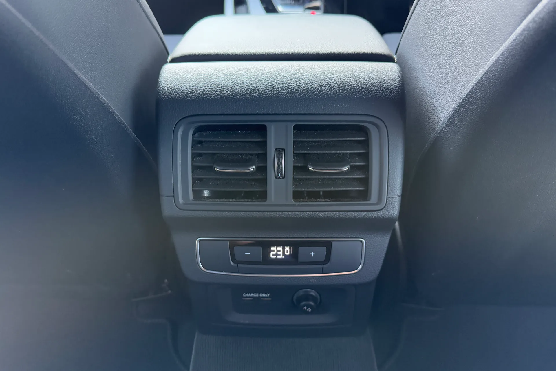 Audi Q5 thumbnail image number 47