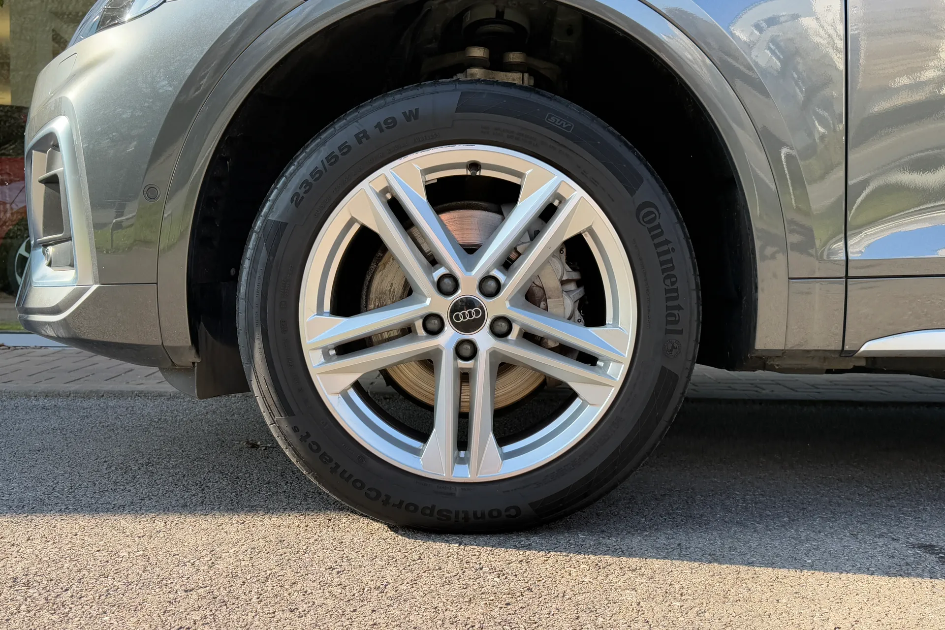 Audi Q5 thumbnail image number 11